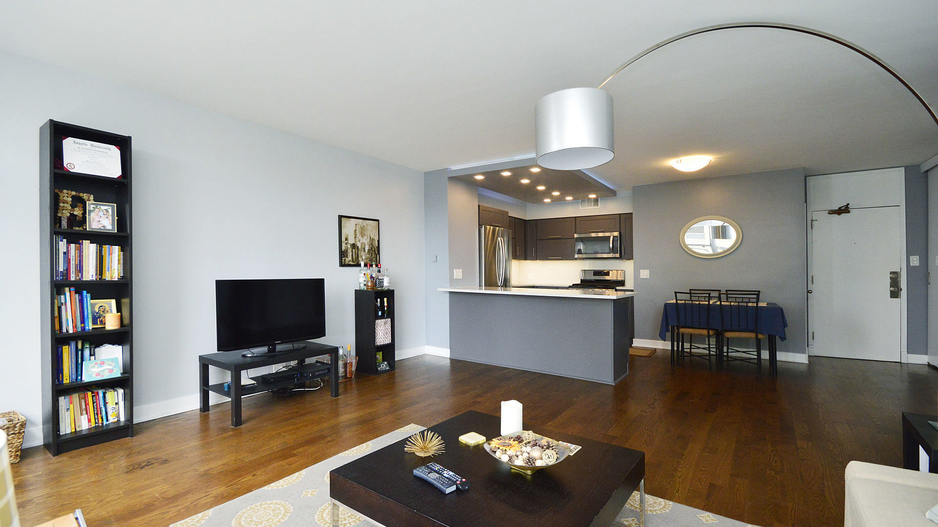 1000 N Lake Shore Drive Unit: 2304