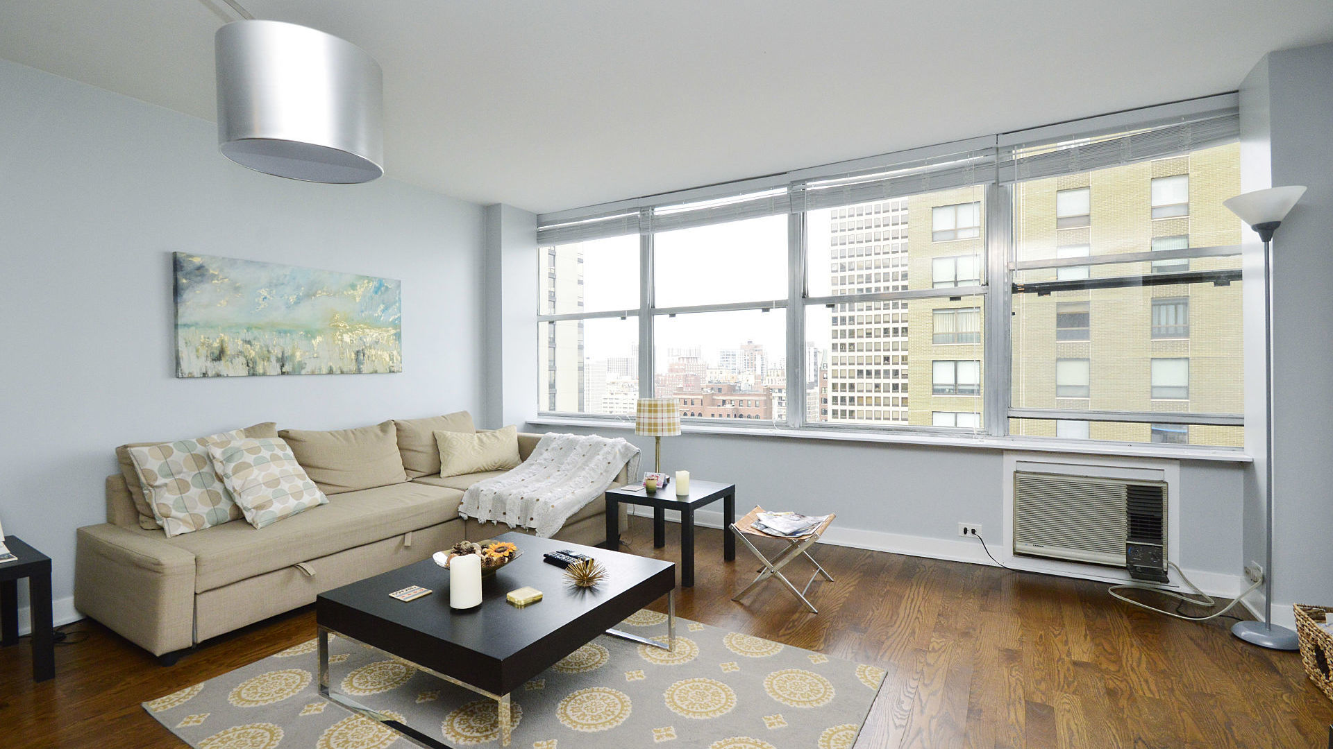1000 N Lake Shore Drive Unit: 2304
