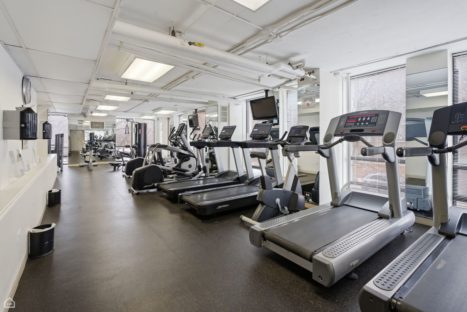 1660 N La Salle Drive Unit: 3501