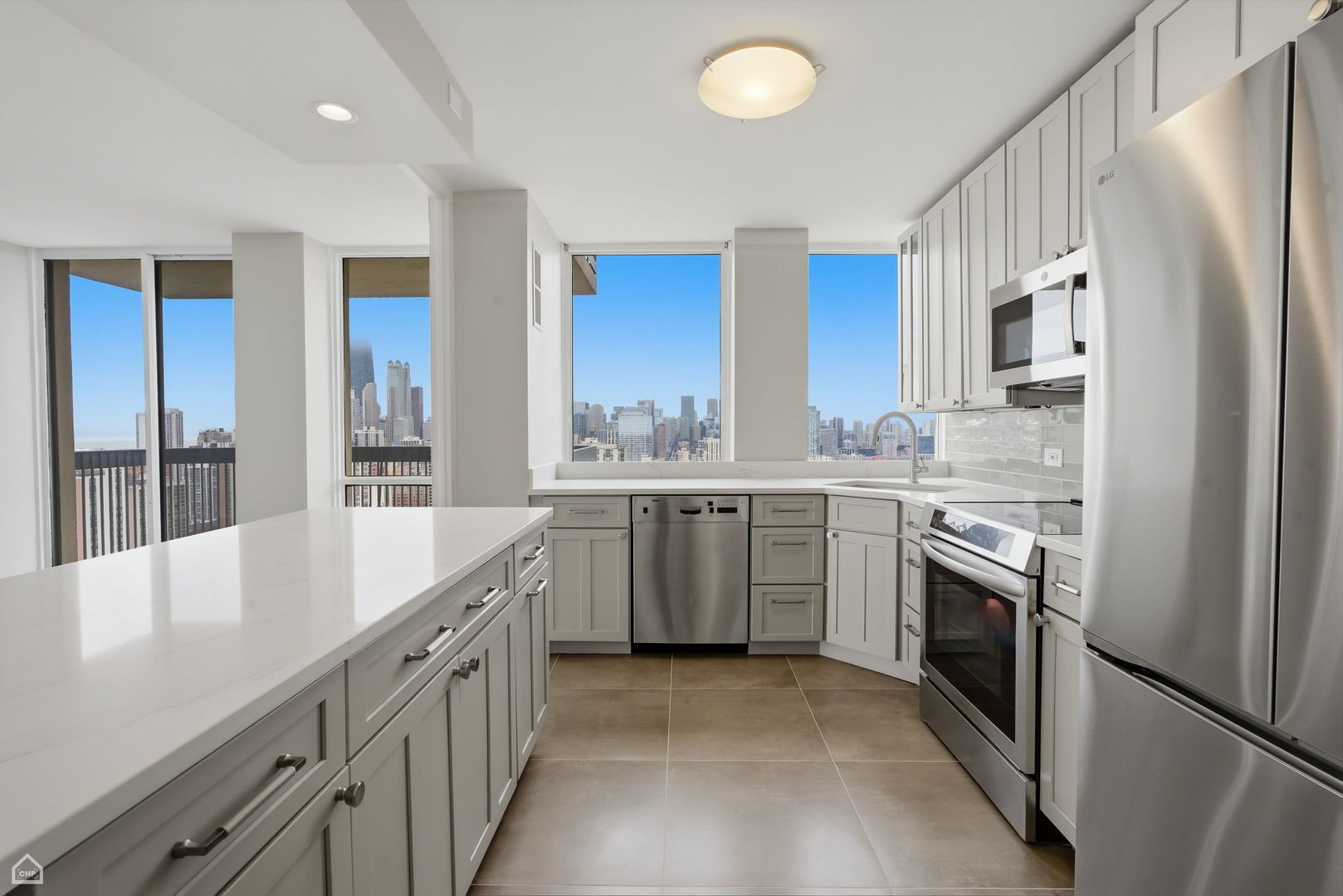 1660 N La Salle Drive Unit: 3501
