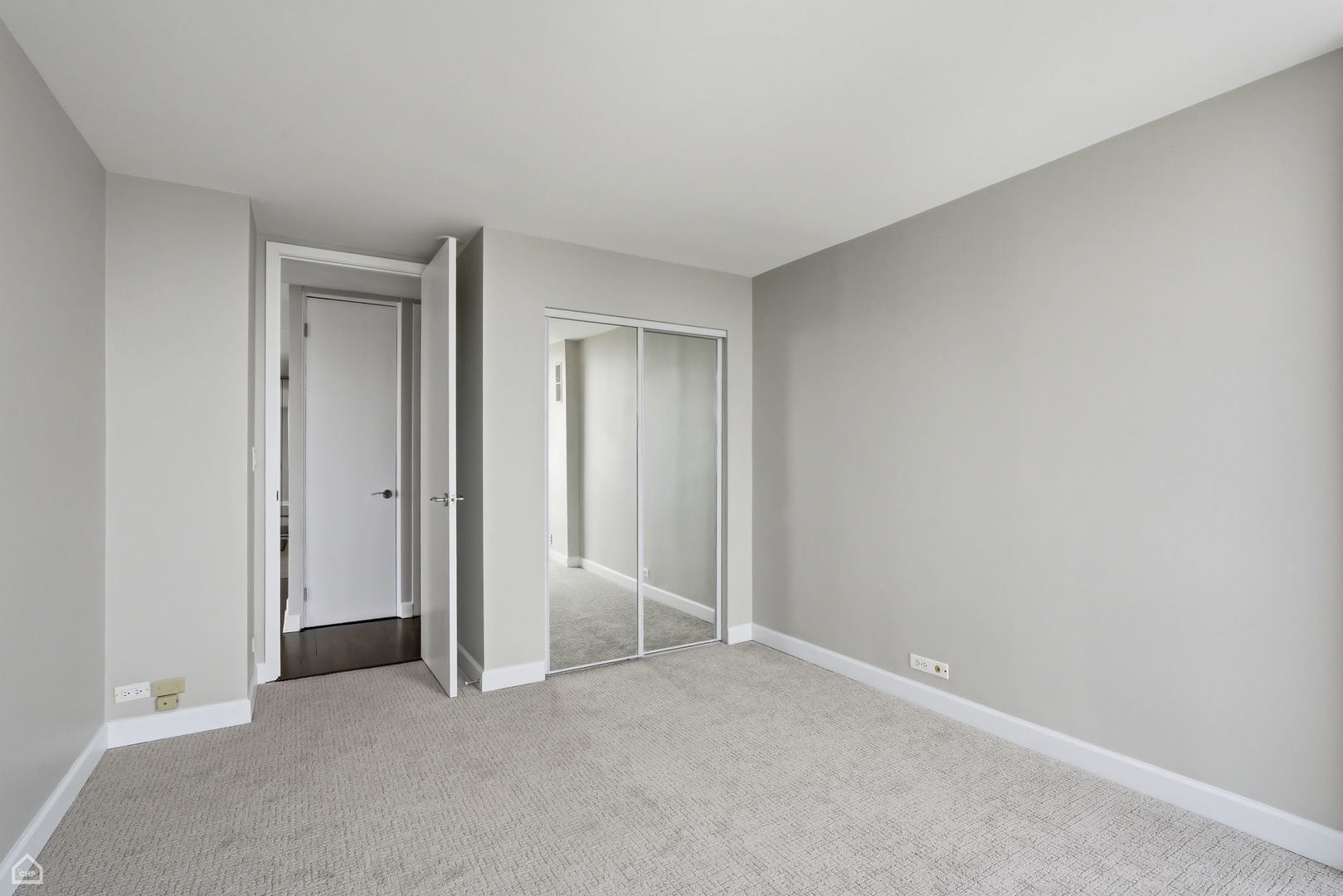 1660 N La Salle Drive Unit: 3501