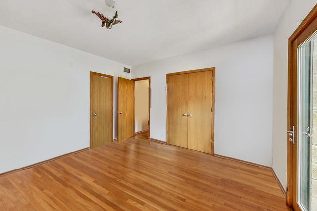 917 W Lakeside Place Unit: 1W