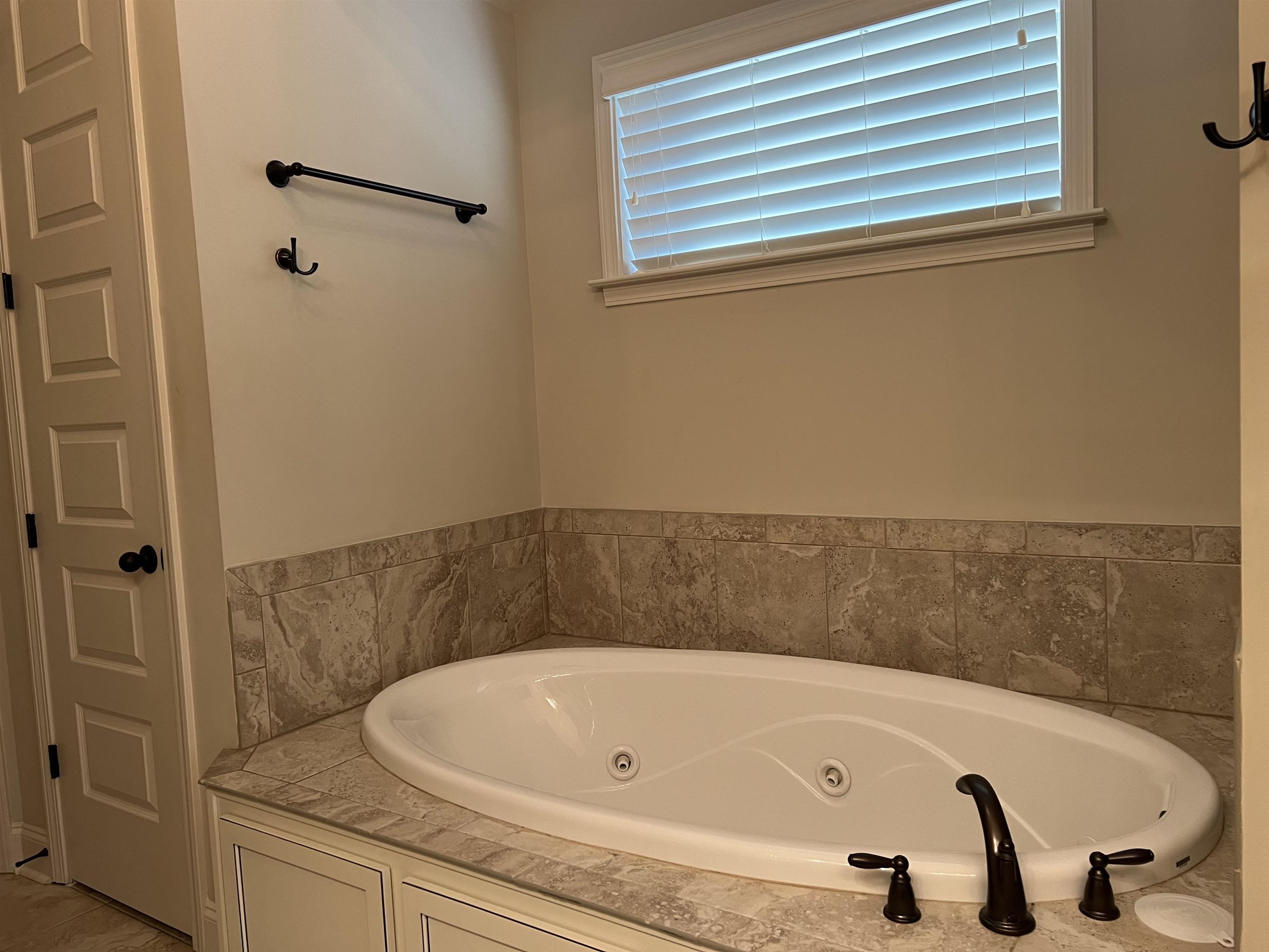 285 SAUNDERS CREEK CIR