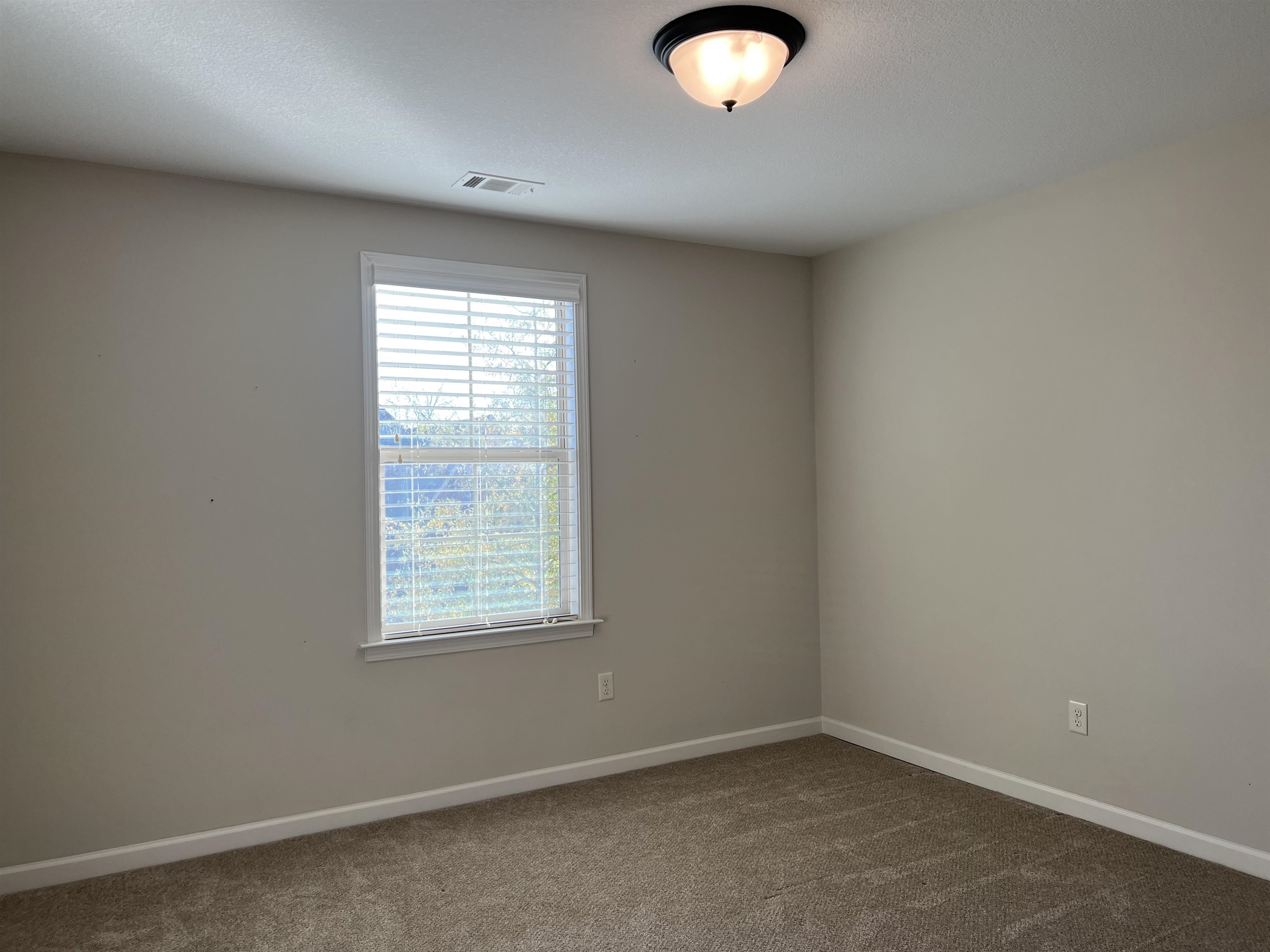 285 SAUNDERS CREEK CIR
