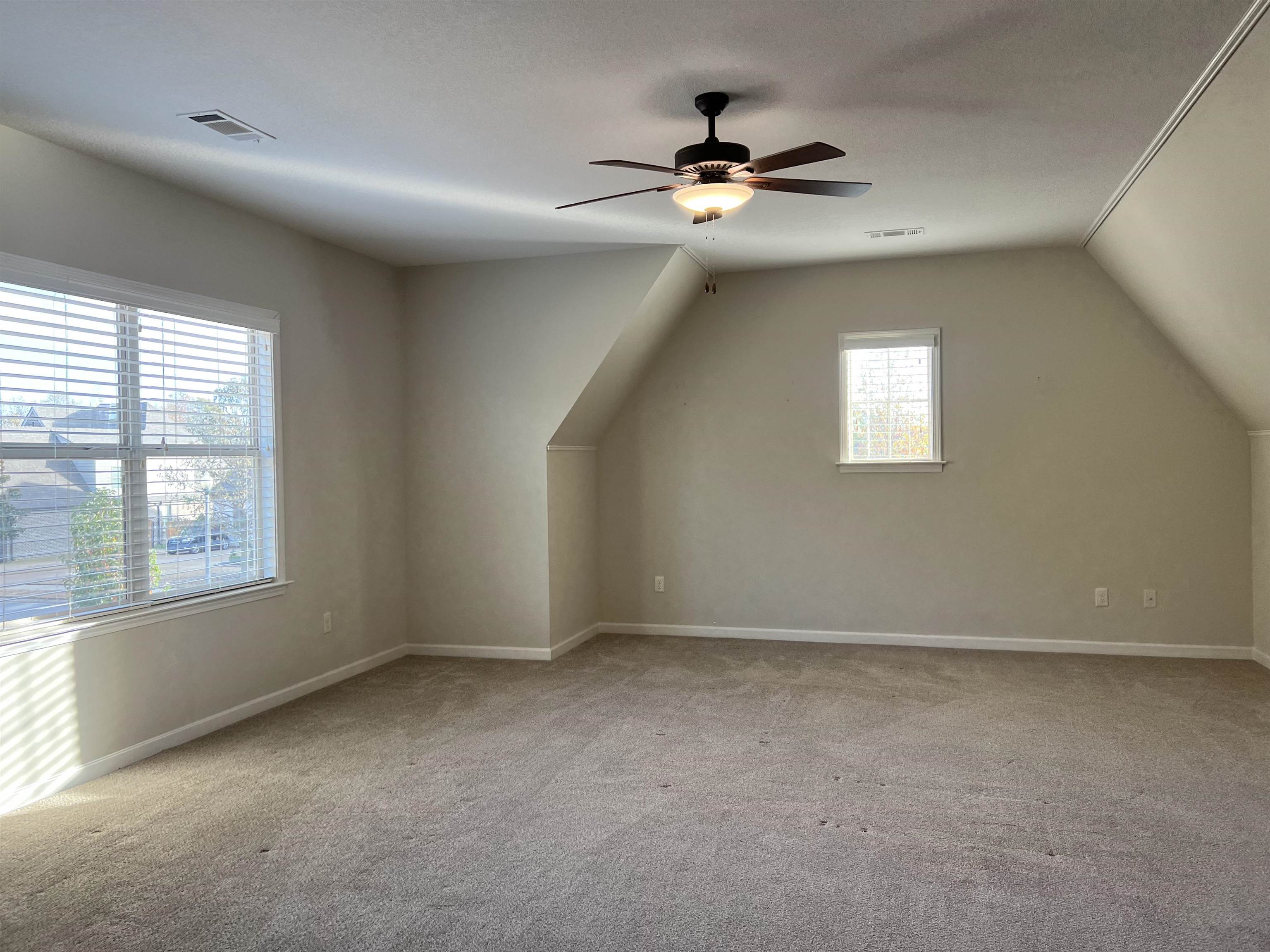 285 SAUNDERS CREEK CIR