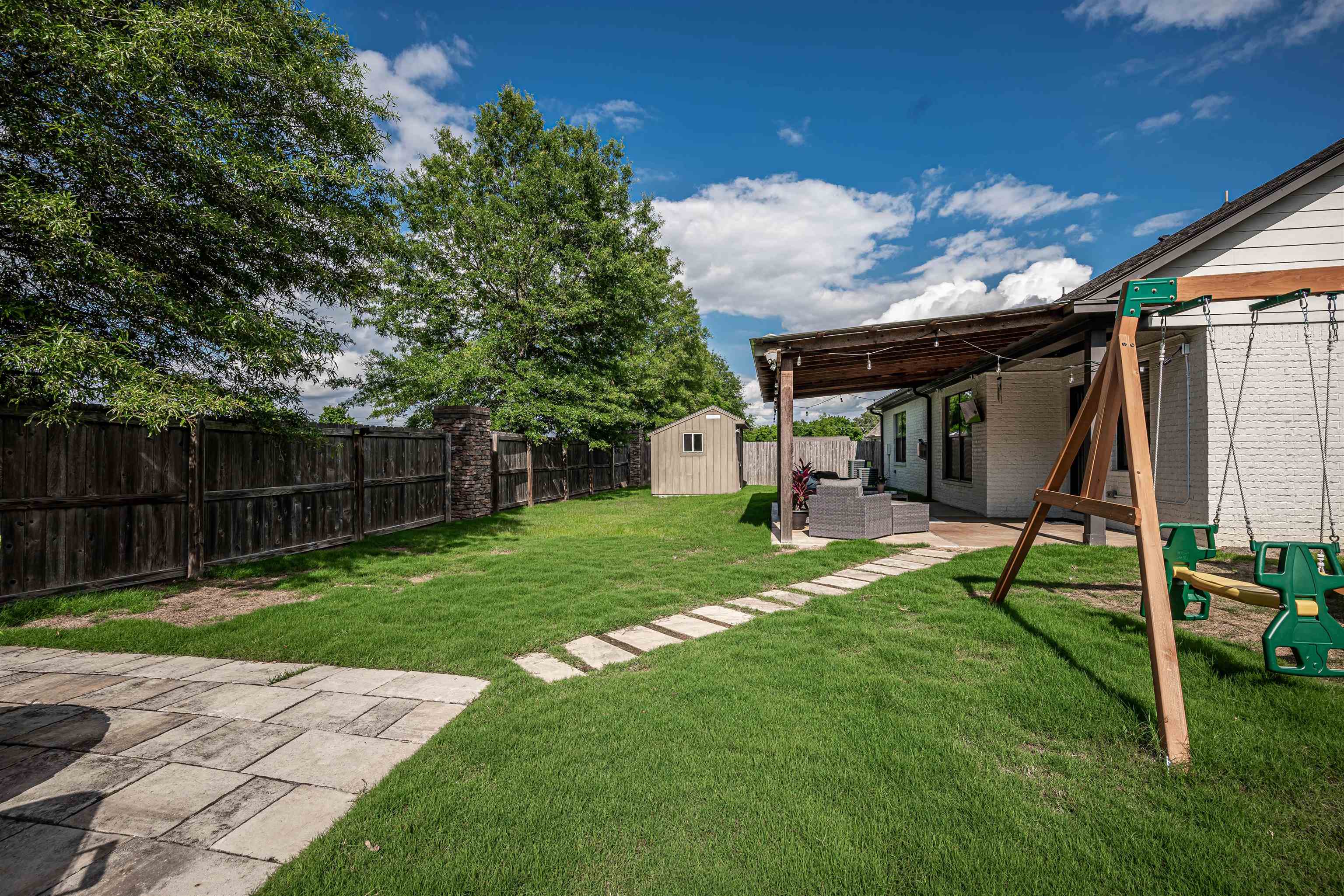 12430 NONI VALLEY DR