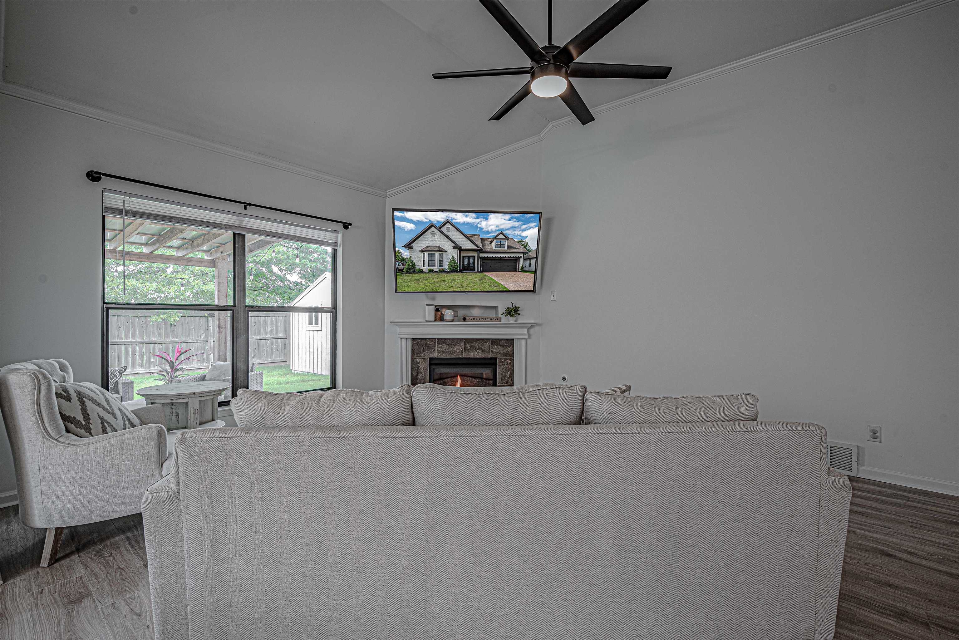 12430 NONI VALLEY DR