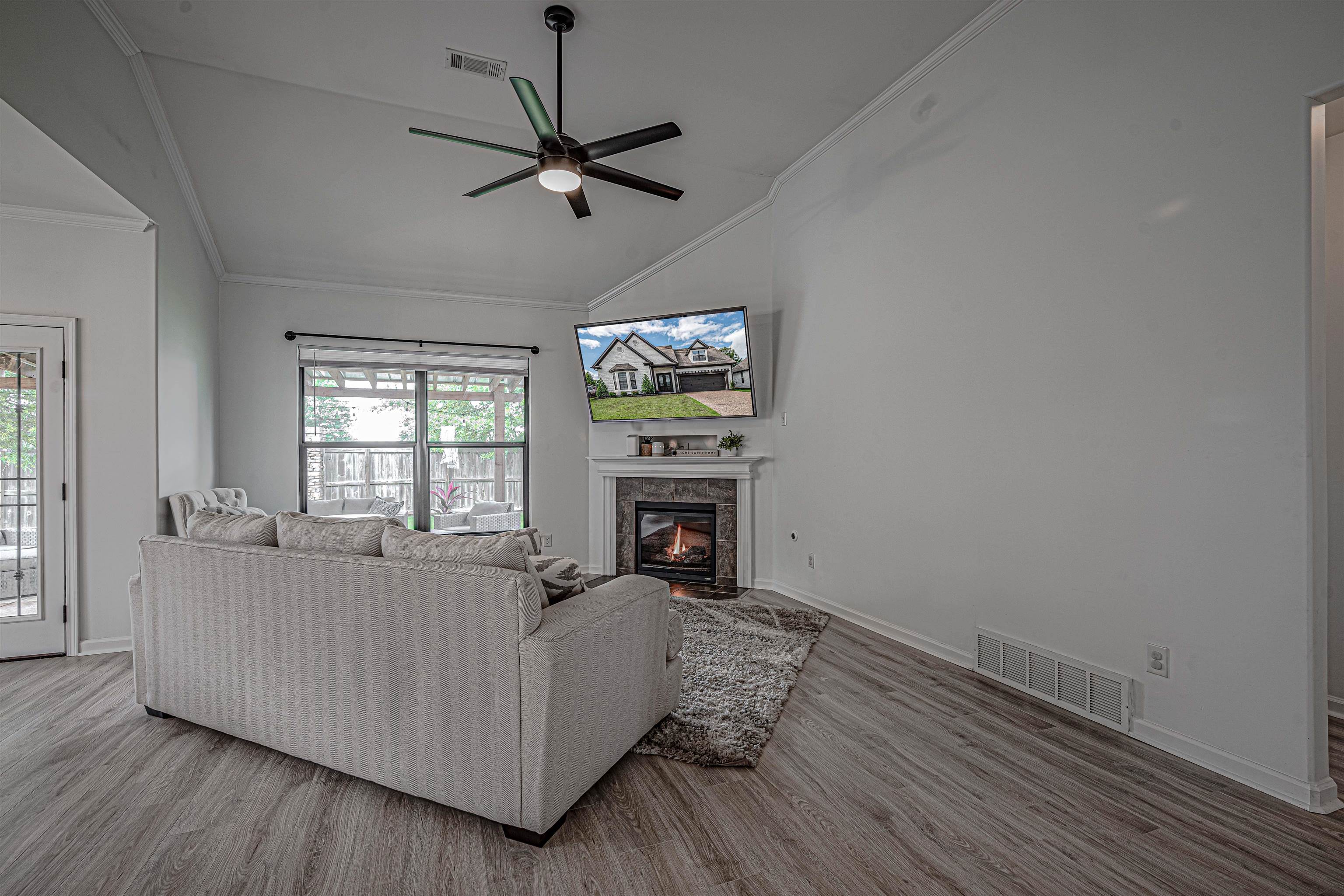 12430 NONI VALLEY DR
