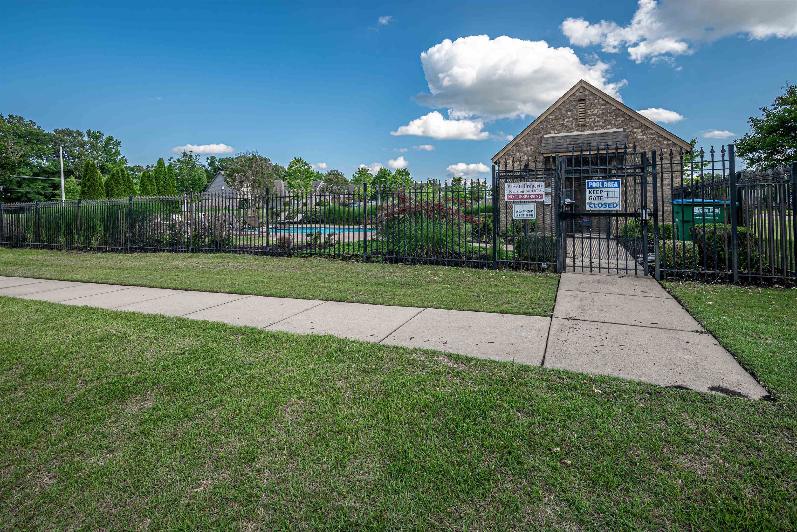 12430 NONI VALLEY DR