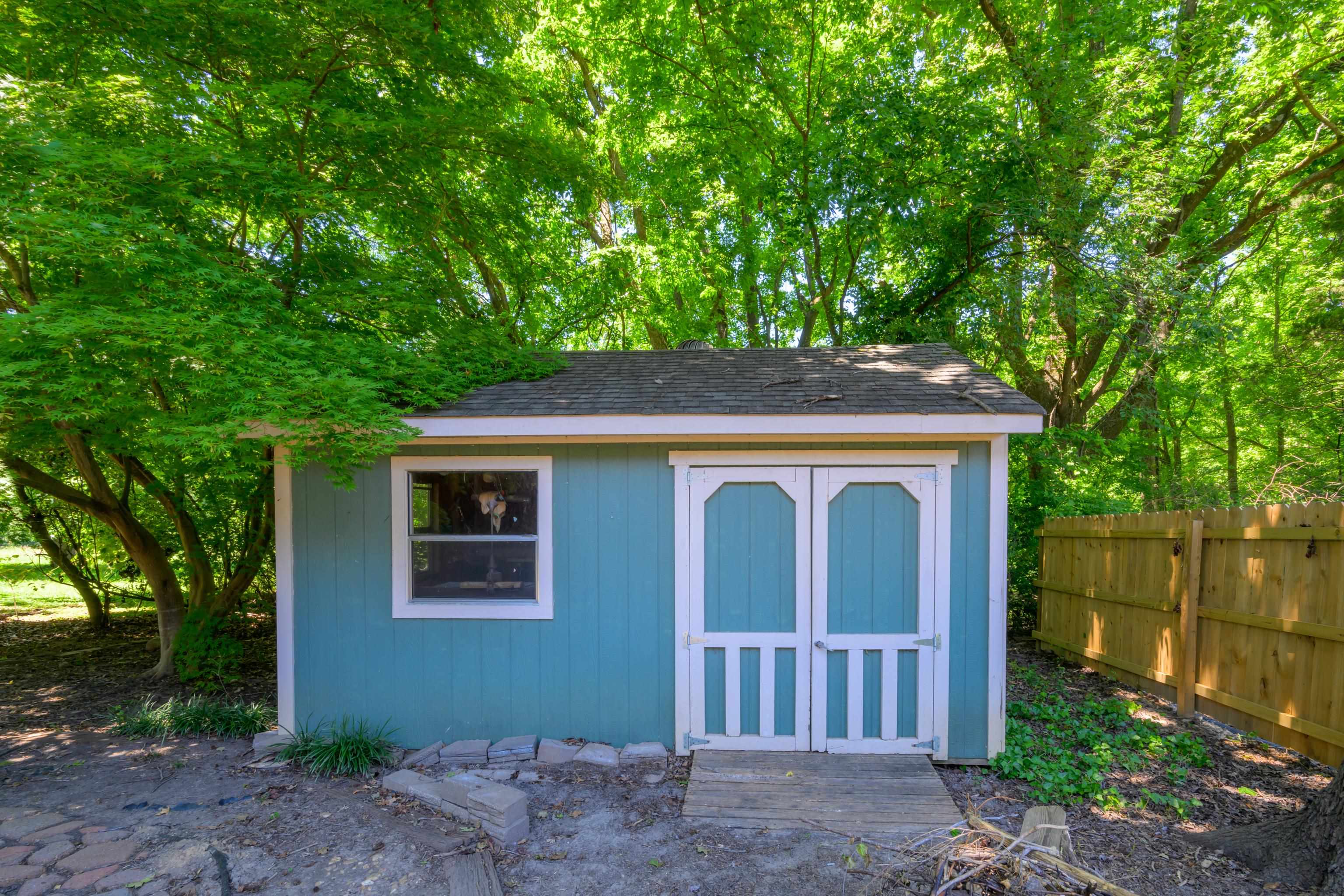 3667 WHITEHILL DR