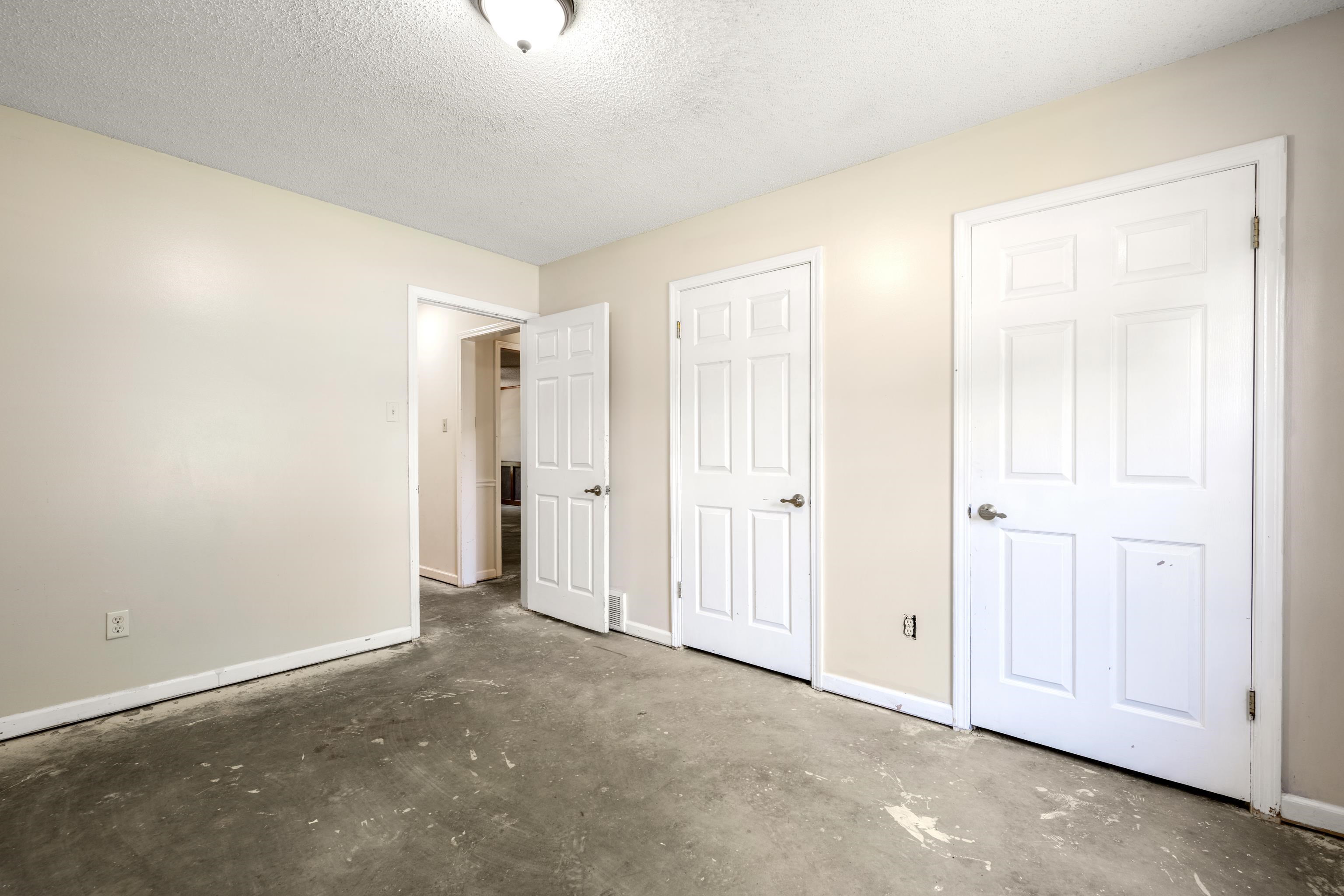 3667 WHITEHILL DR