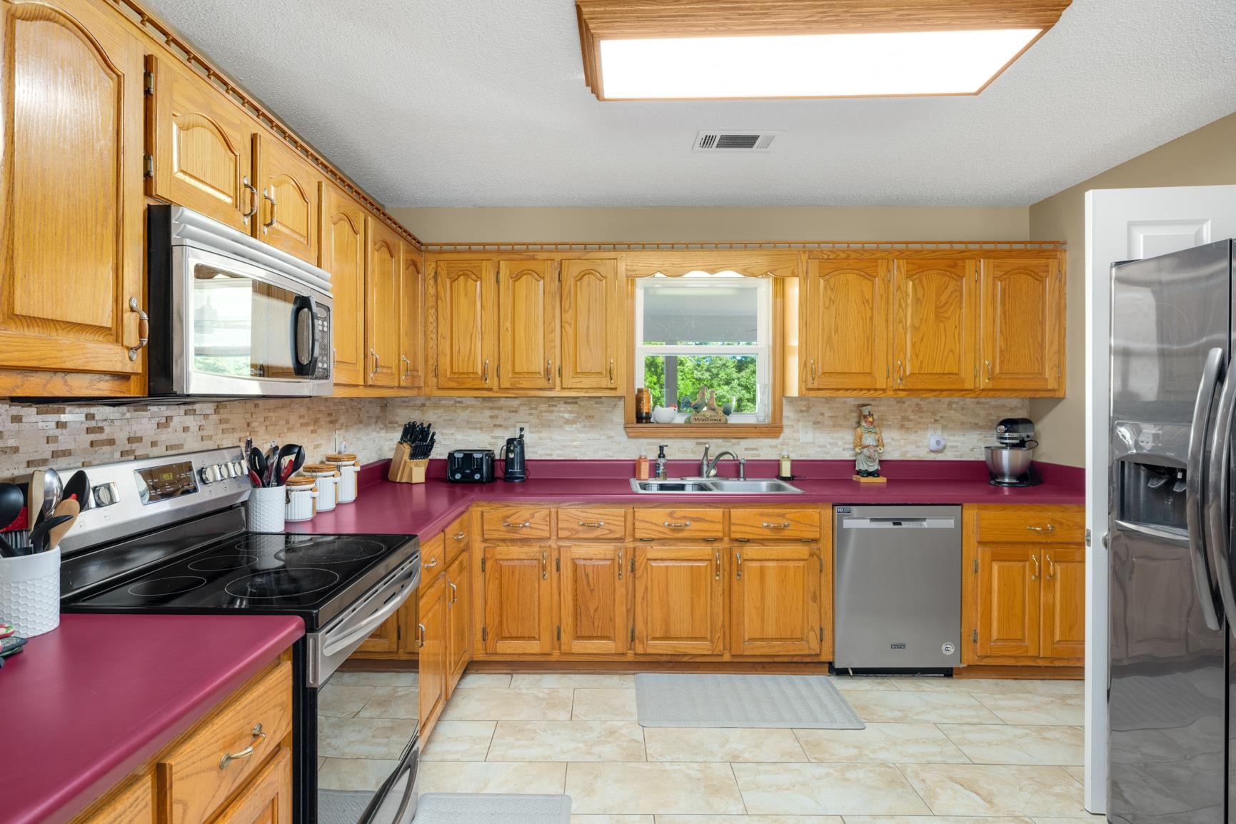 755 WRIGHT LN