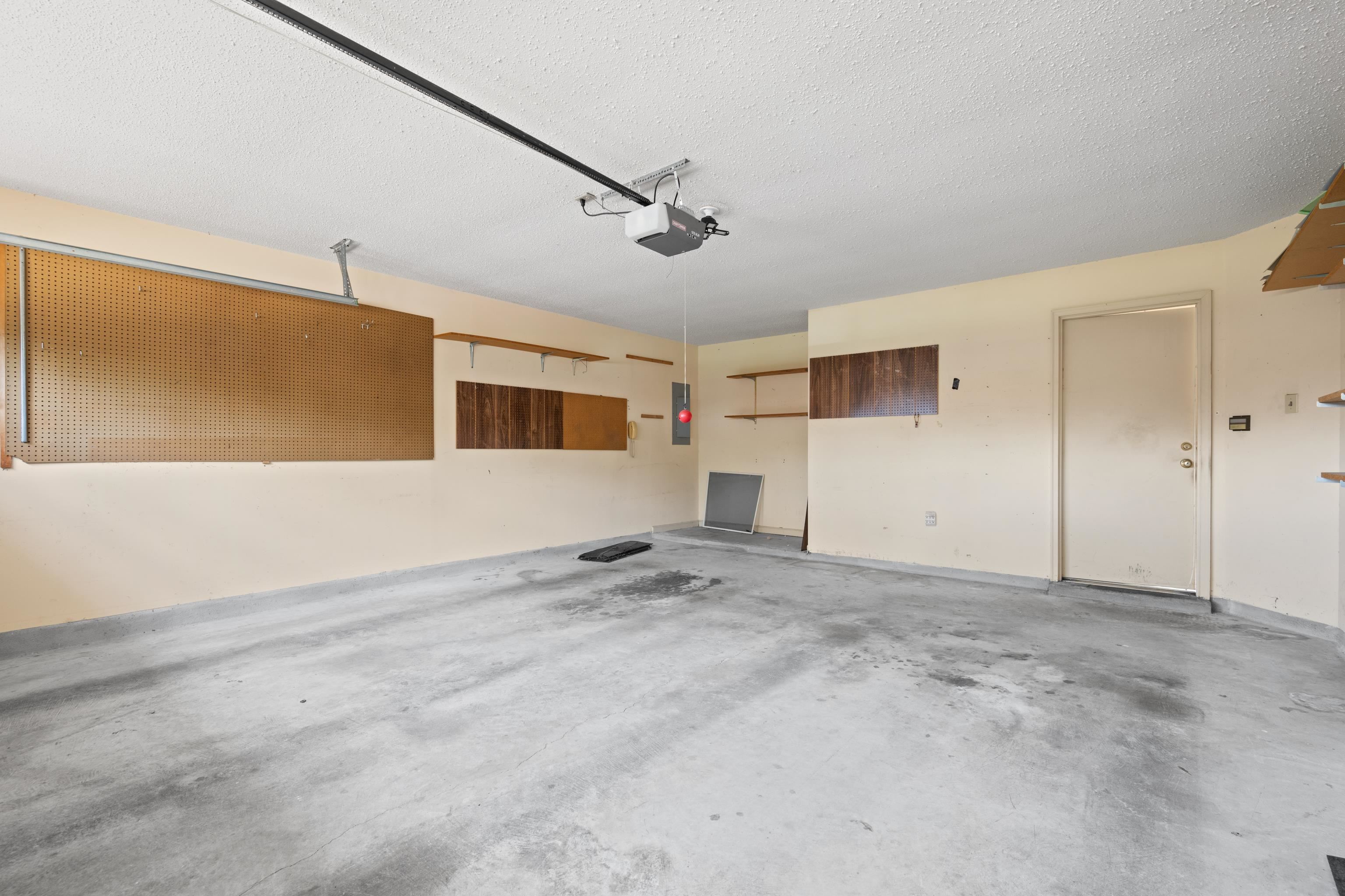 7130 MARKET SQUARE DR