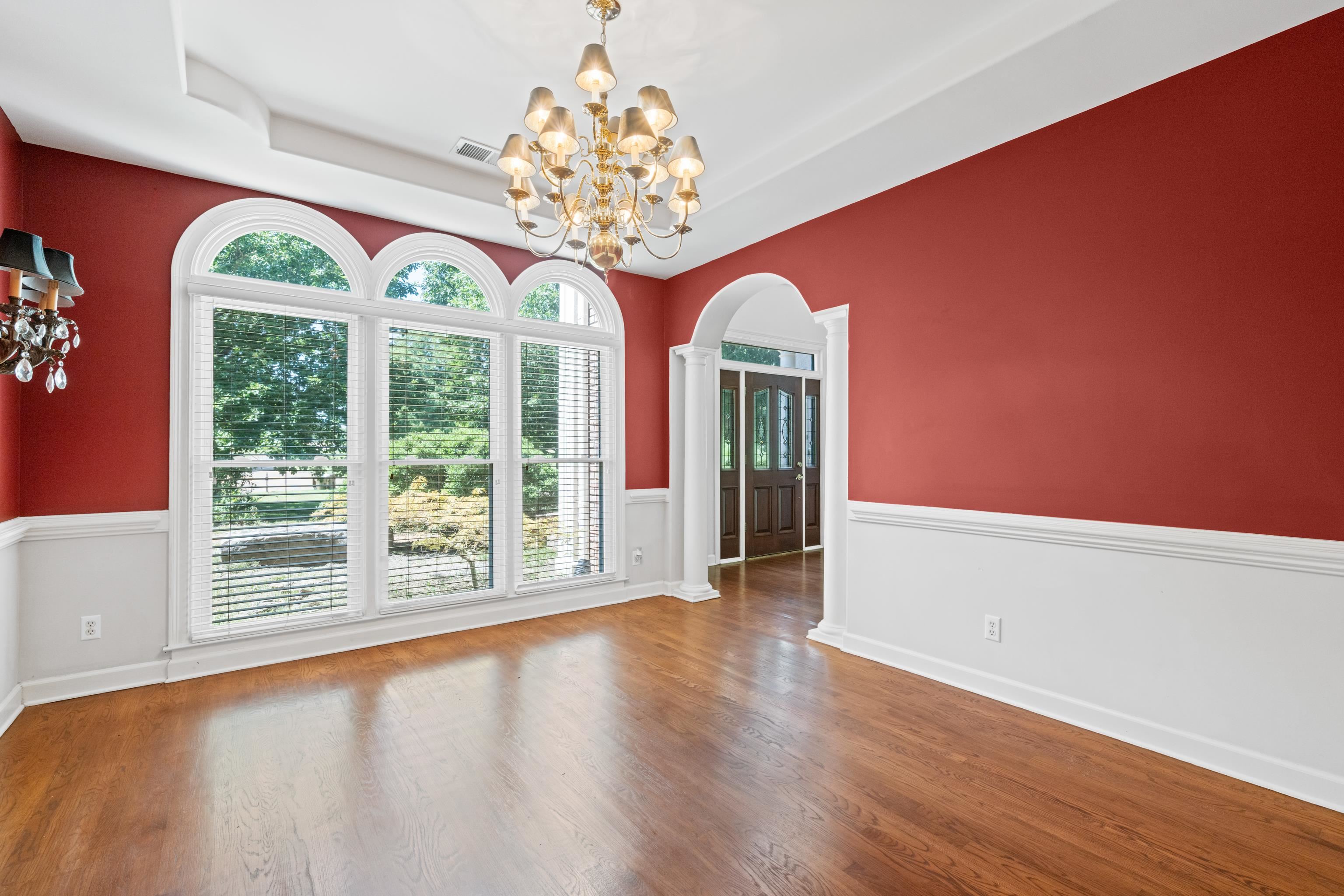 12176 BURROWS OAK CV