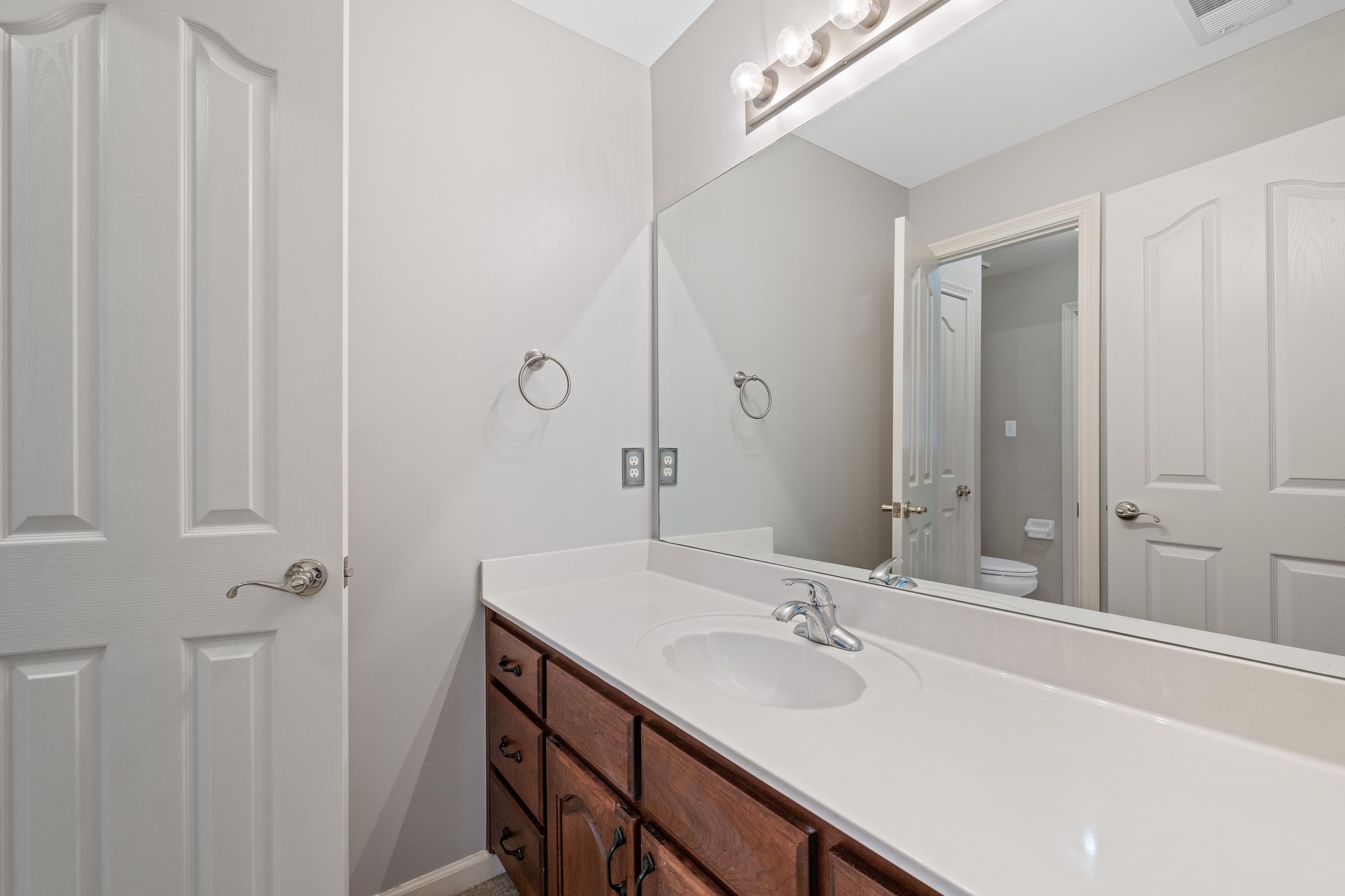 12176 BURROWS OAK CV