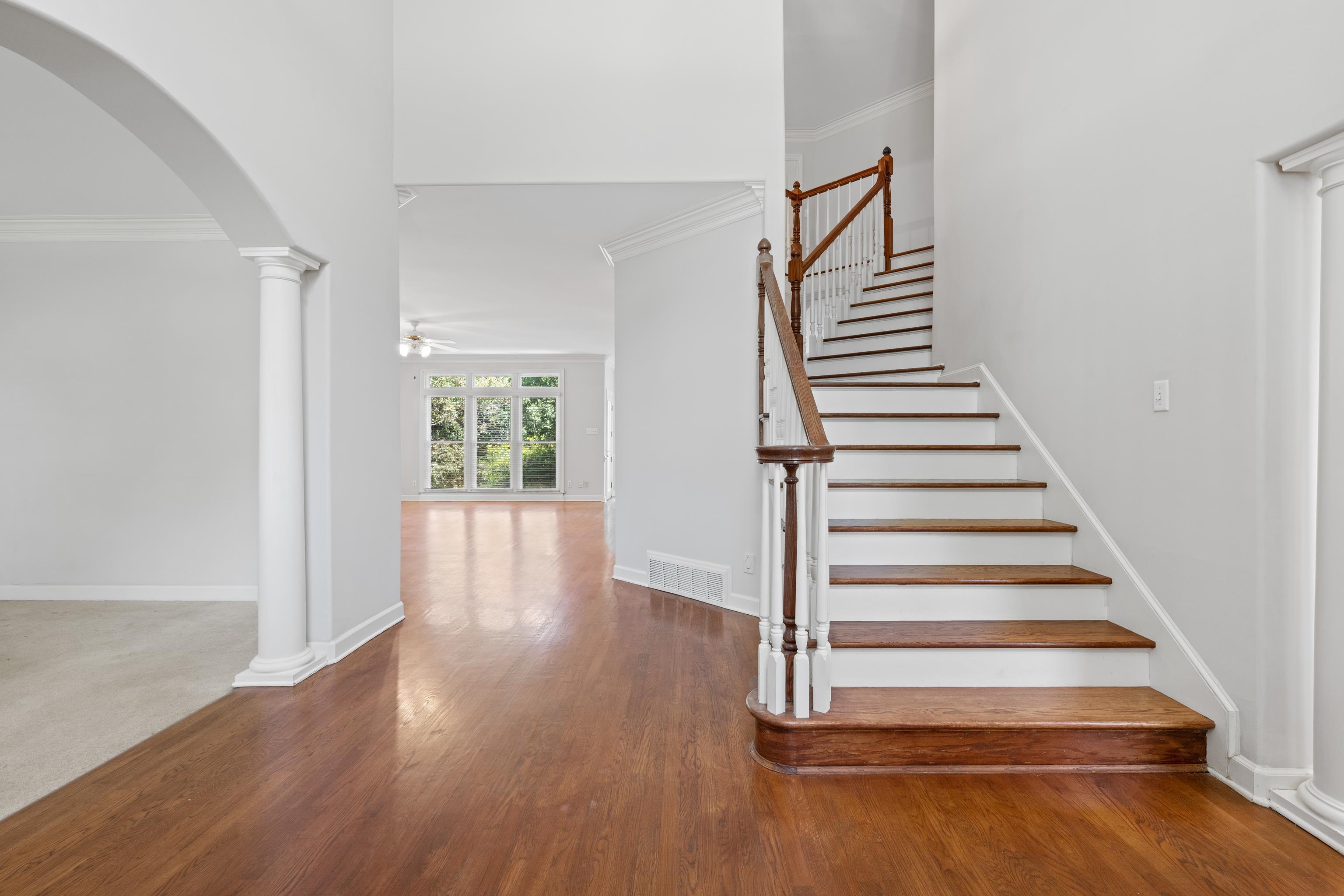 12176 BURROWS OAK CV