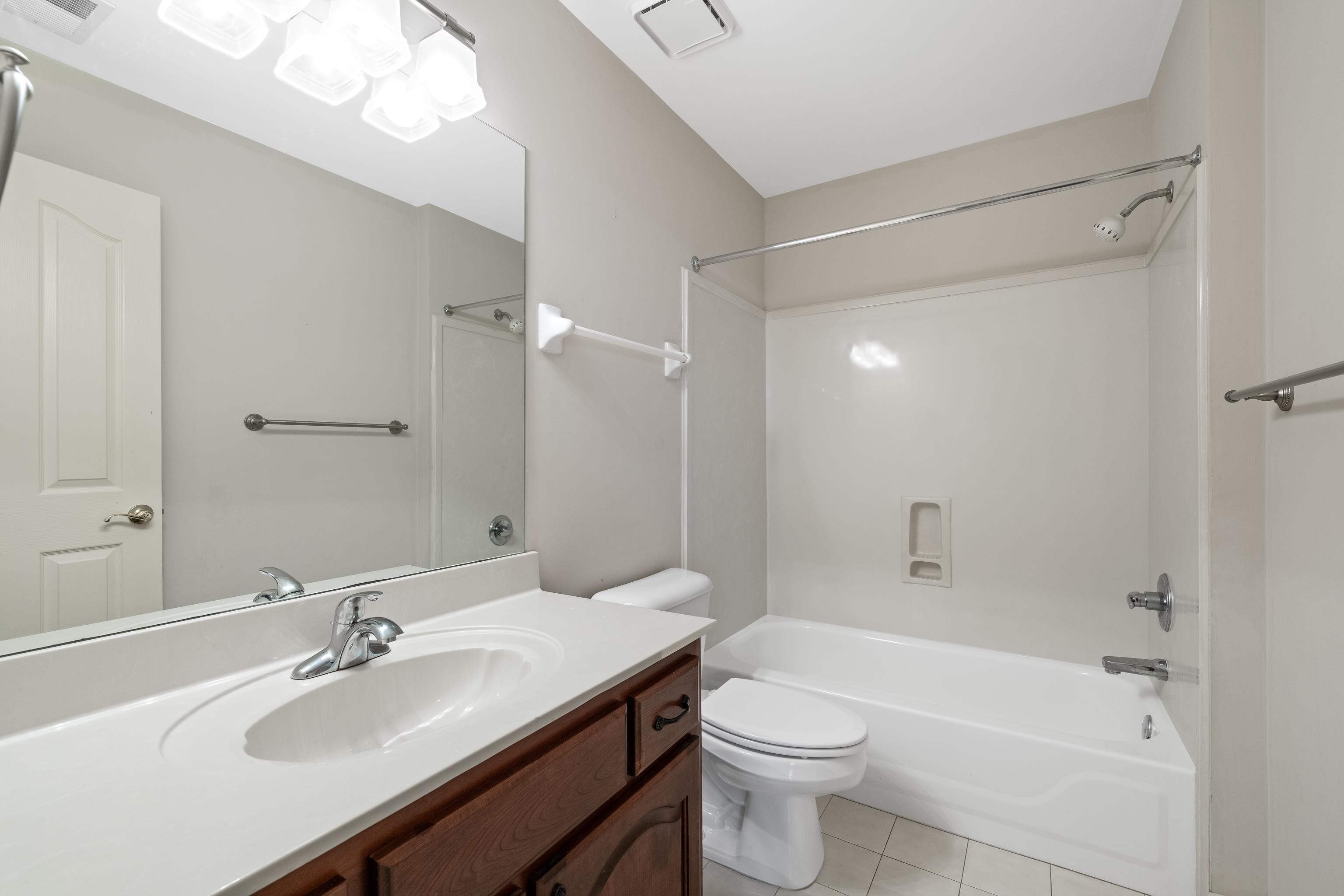12176 BURROWS OAK CV