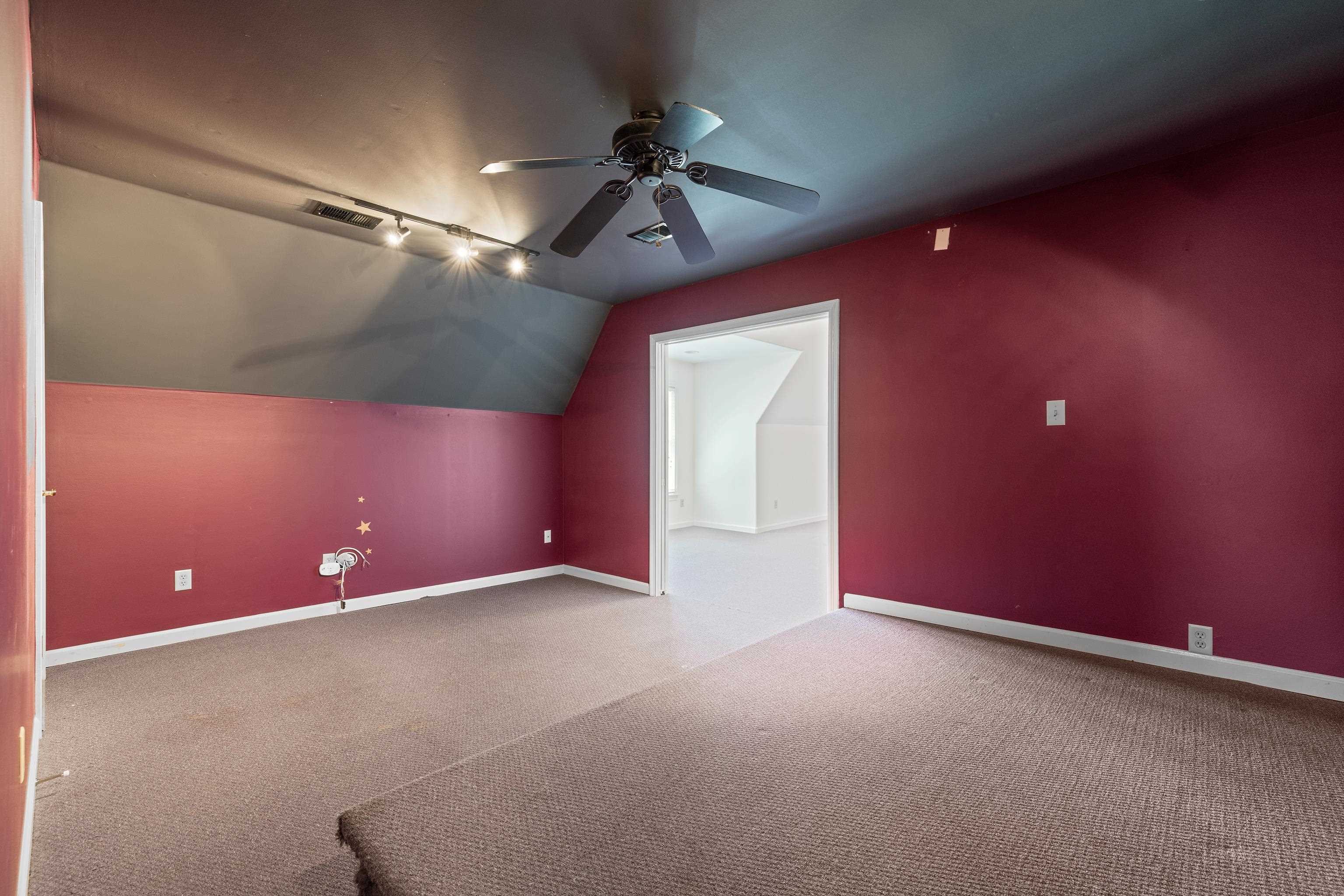 12176 BURROWS OAK CV