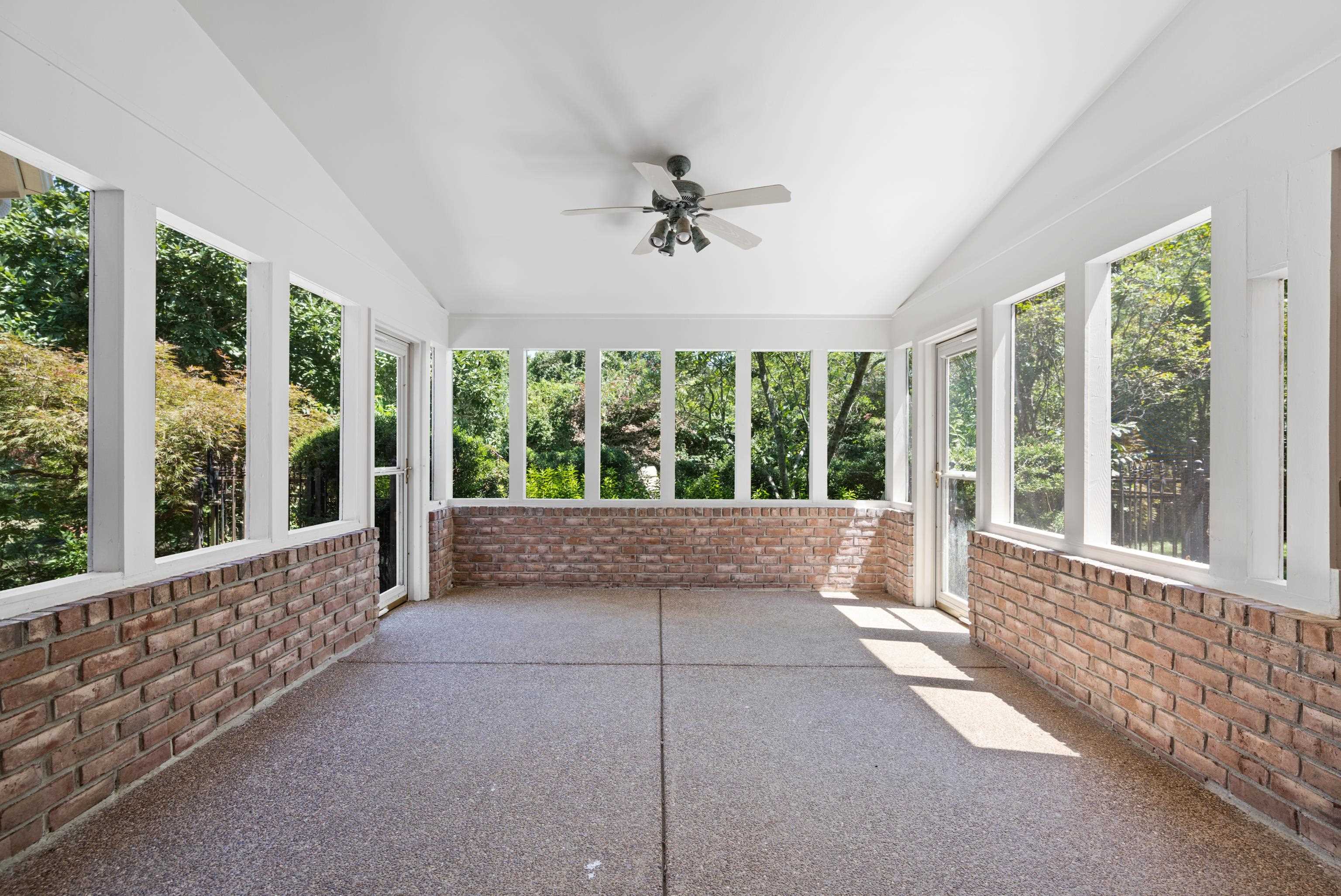 12176 BURROWS OAK CV