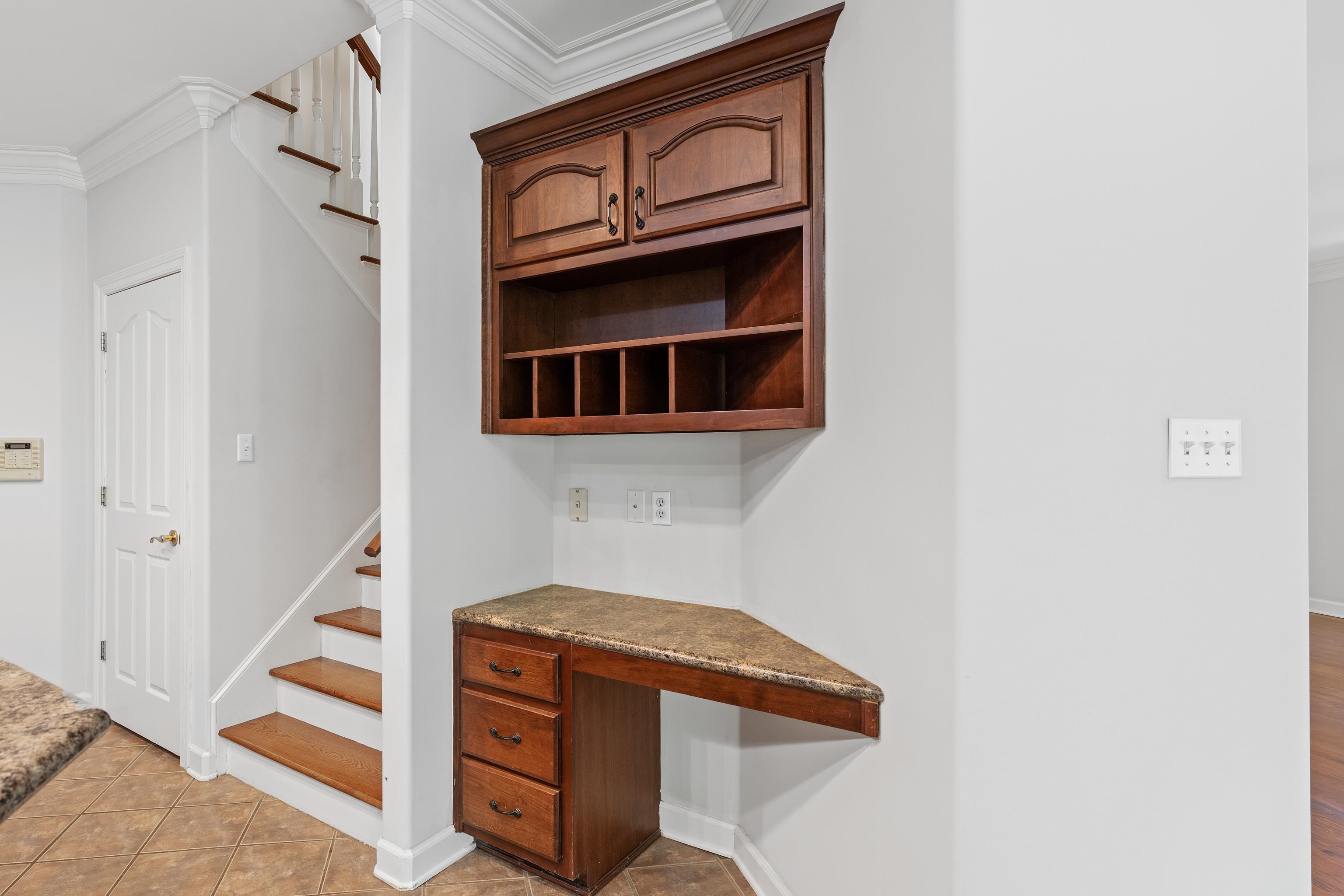12176 BURROWS OAK CV