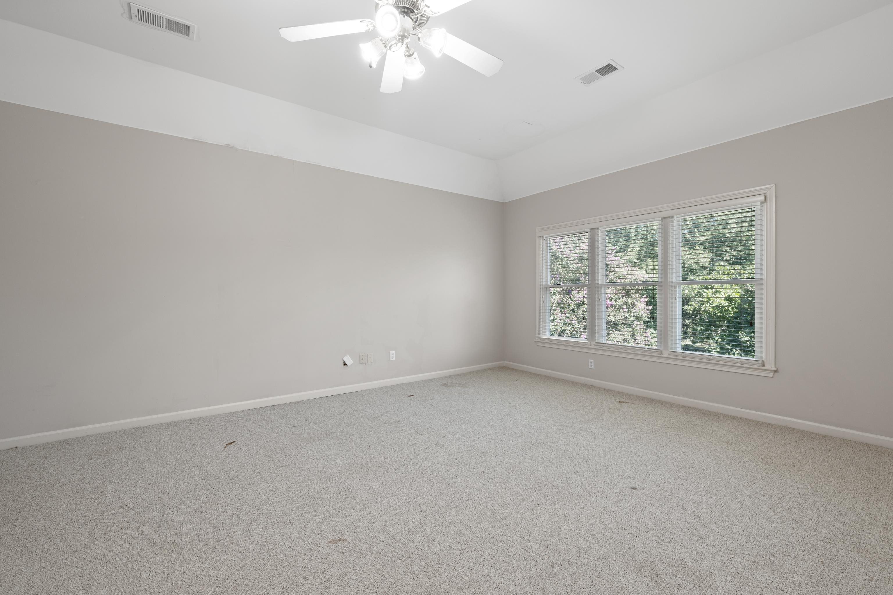 12176 BURROWS OAK CV