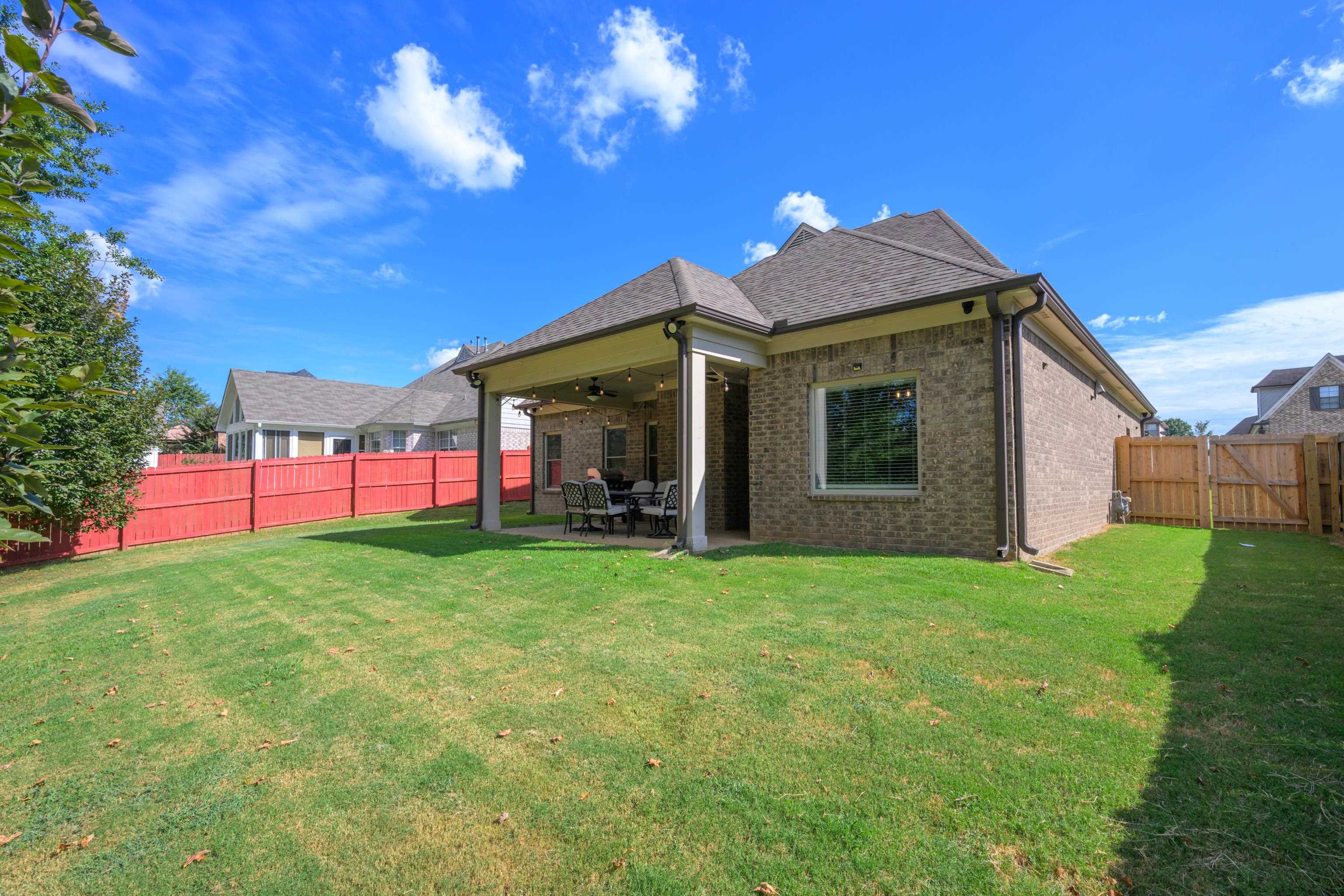 45 WHISPERING CREEK DR