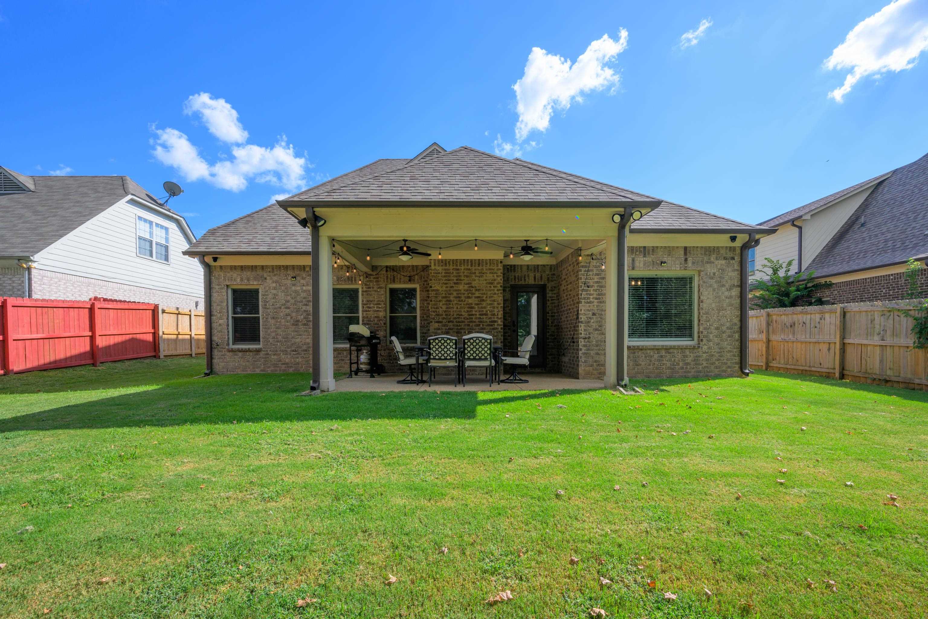 45 WHISPERING CREEK DR