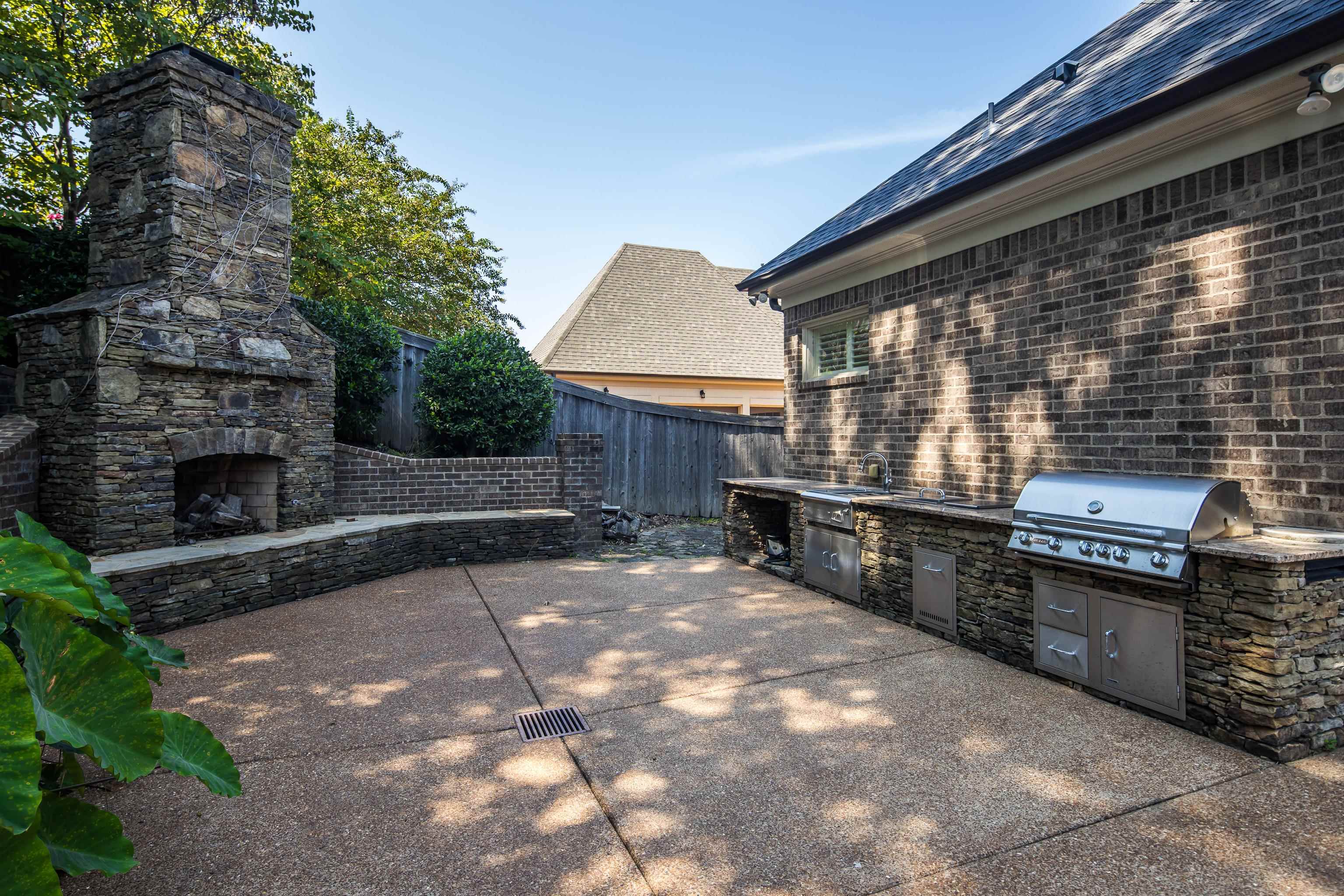 1117 BRAYSTONE TRL