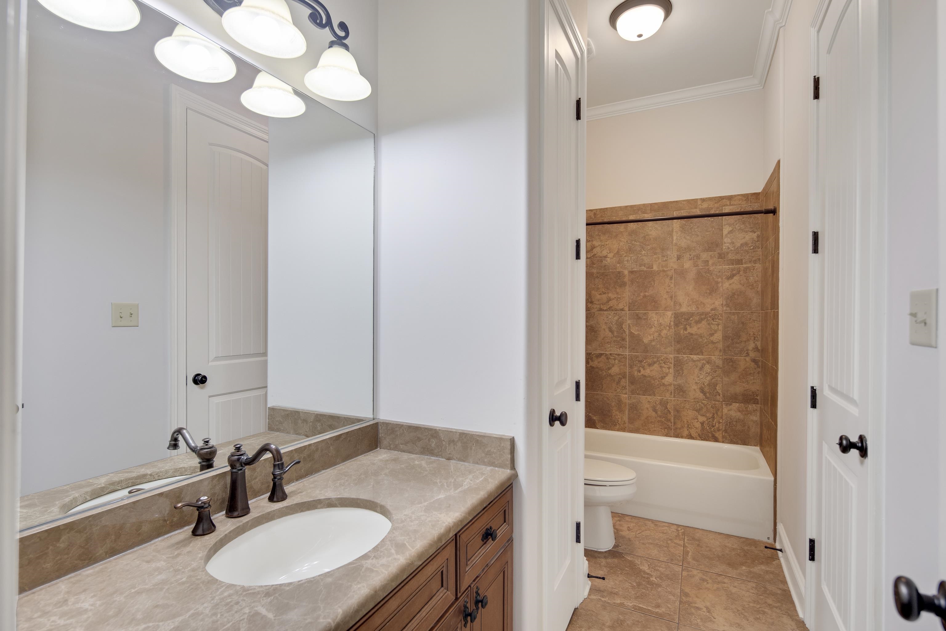 1117 BRAYSTONE TRL