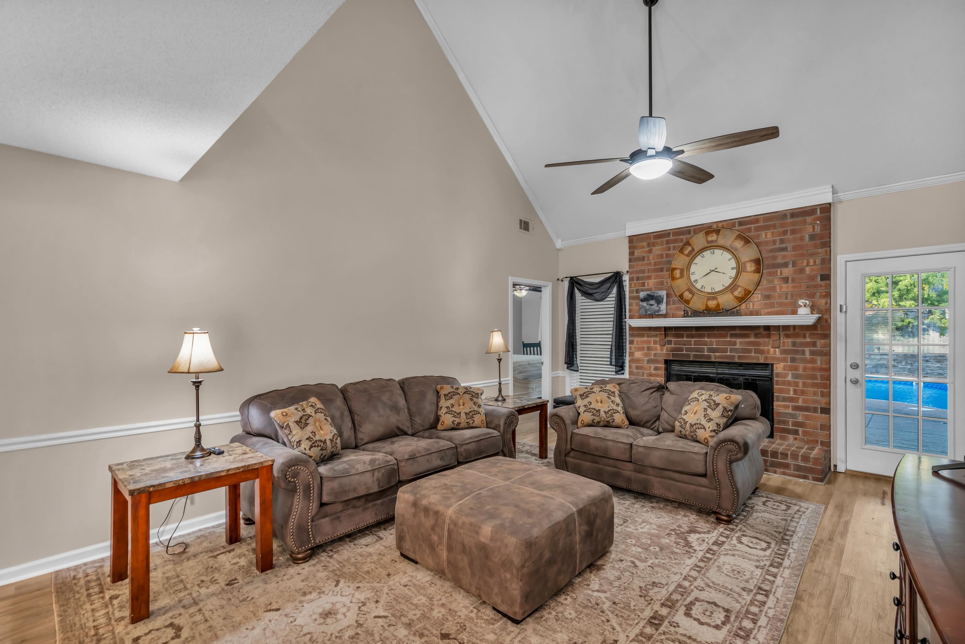 1510 LACEWING TRACE DR