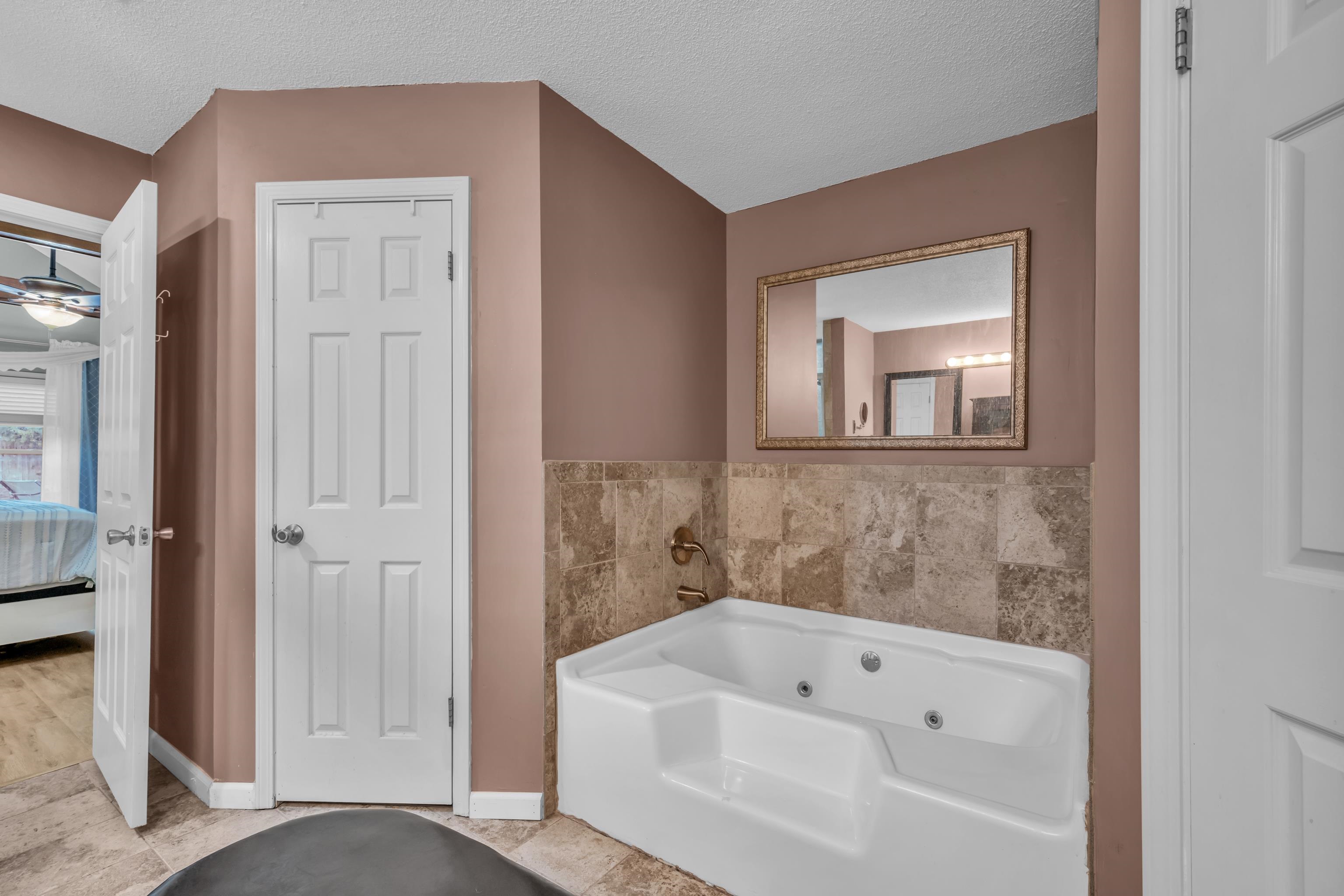 1510 LACEWING TRACE DR