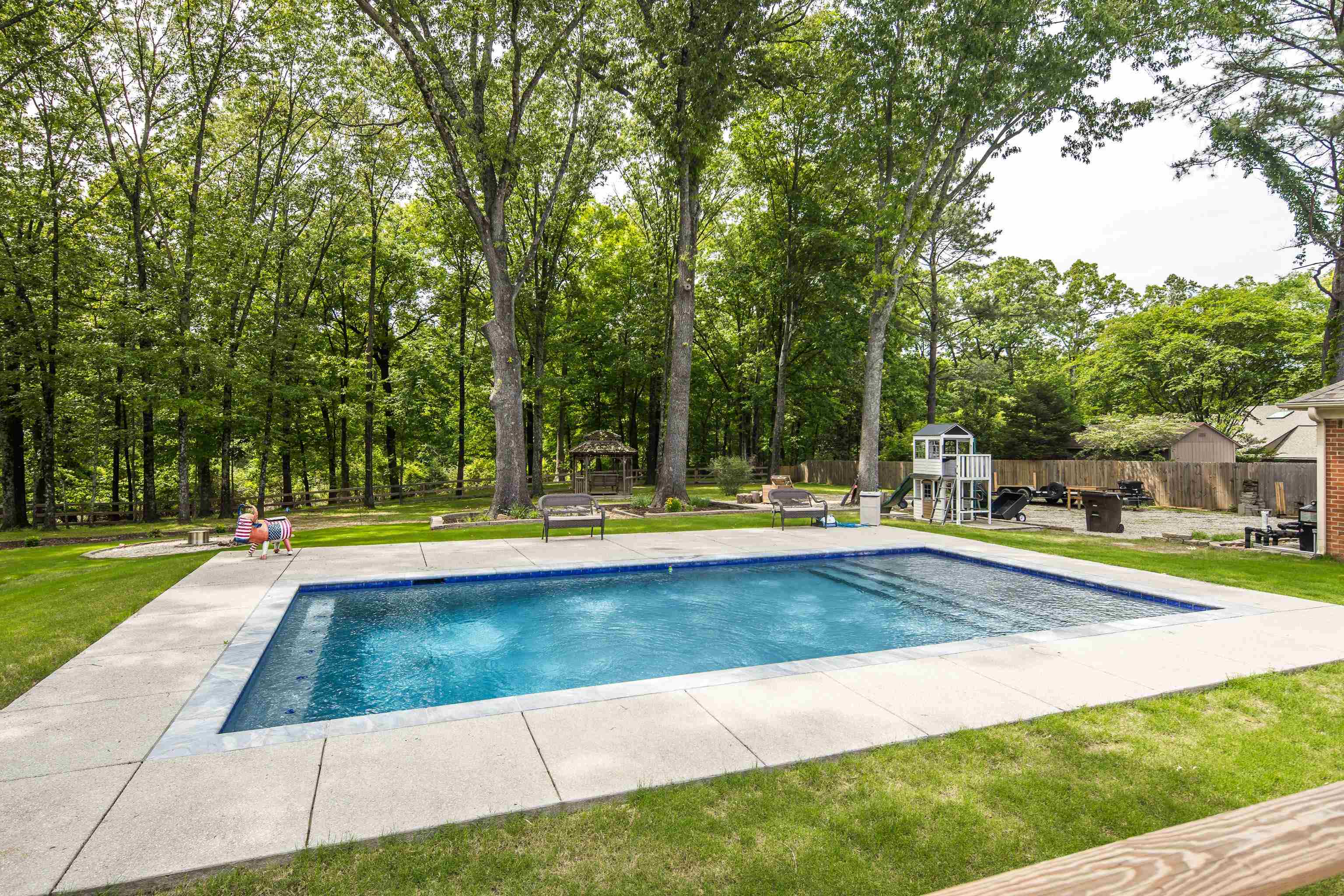 3609 VANDERSCHAAF DR