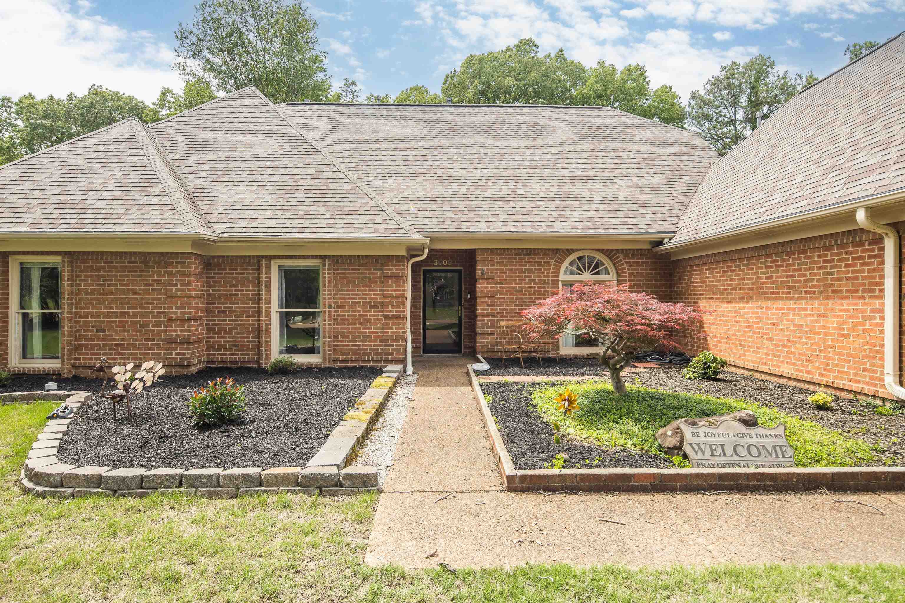 3609 VANDERSCHAAF DR