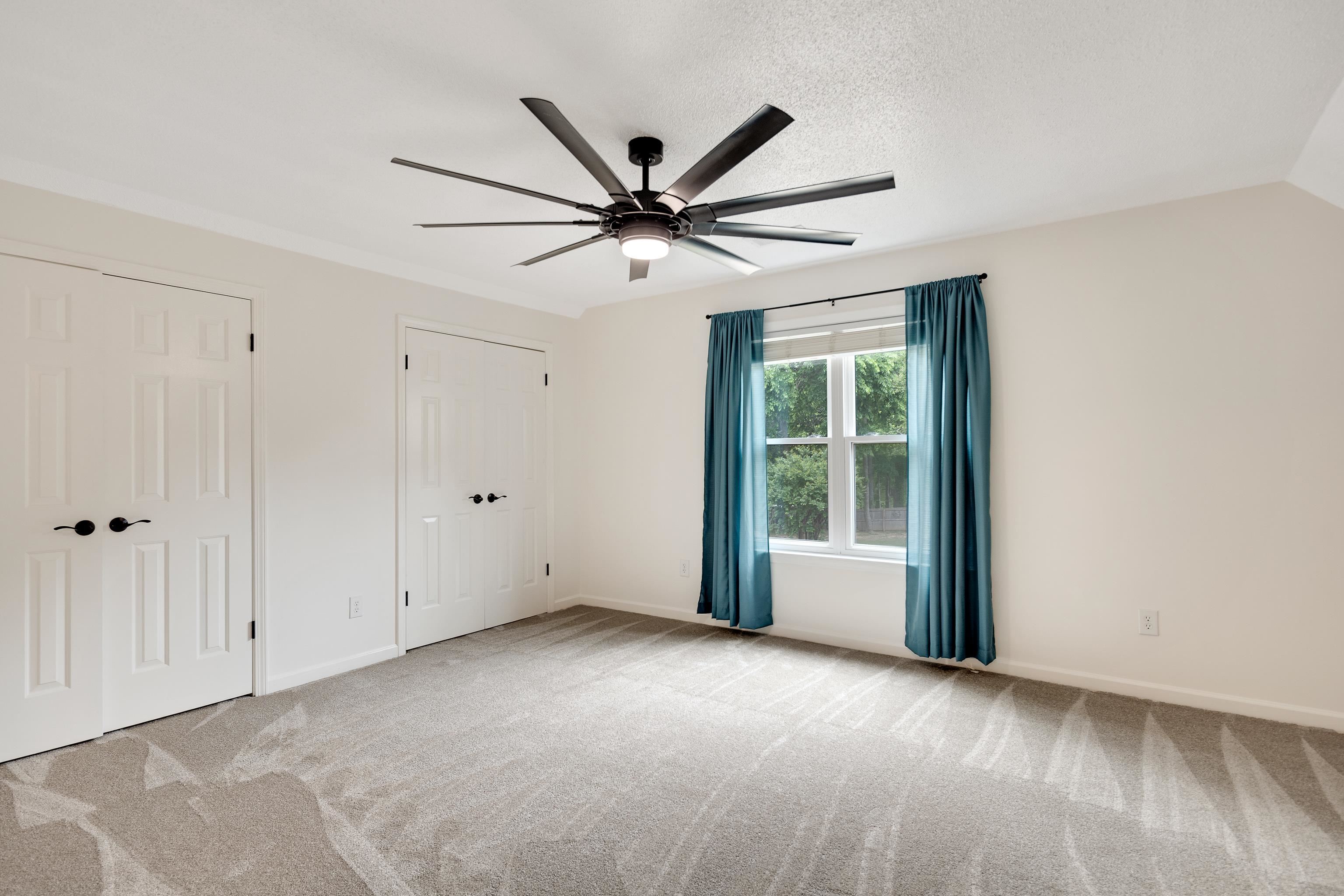 3609 VANDERSCHAAF DR