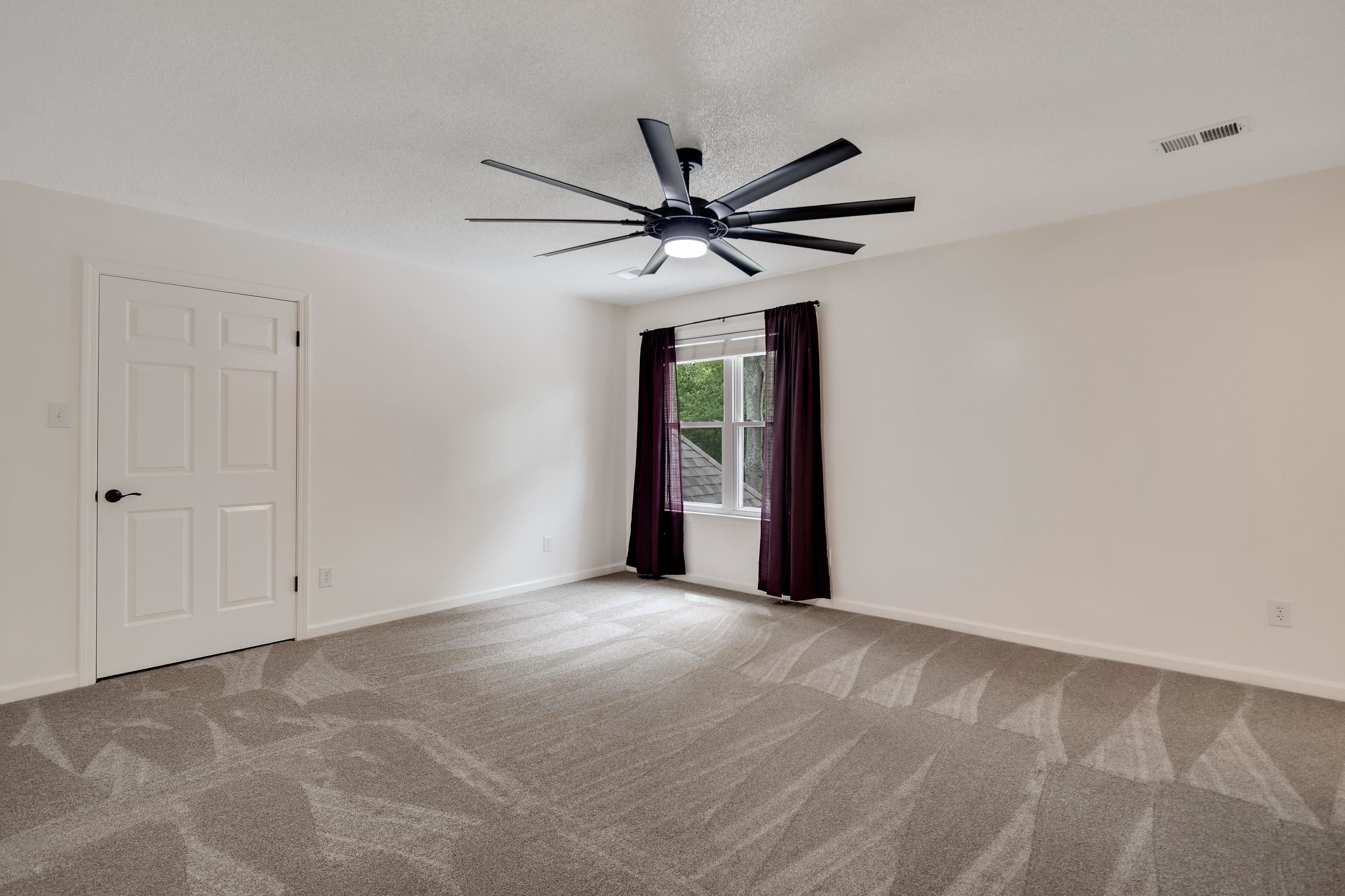 3609 VANDERSCHAAF DR
