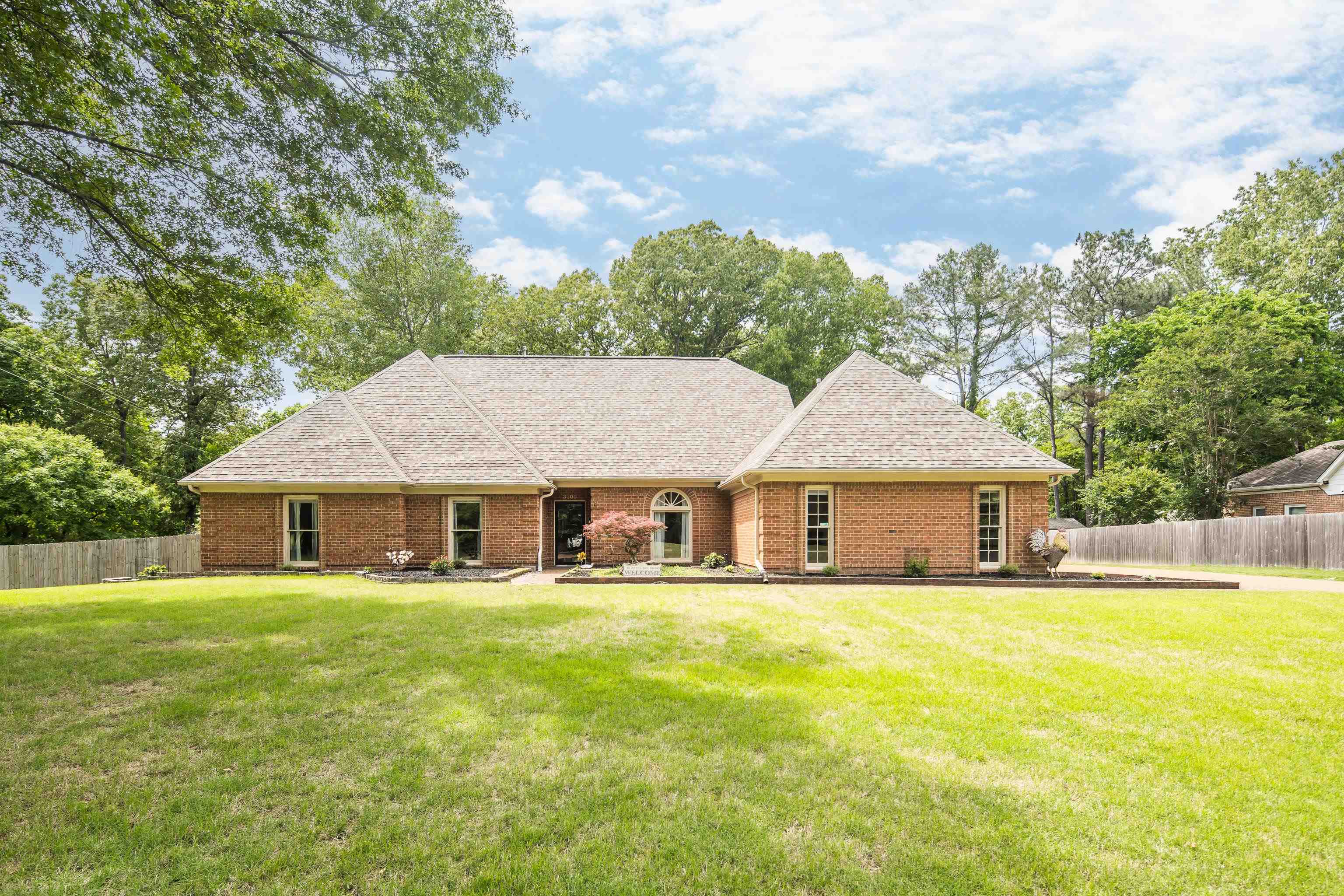 3609 VANDERSCHAAF DR