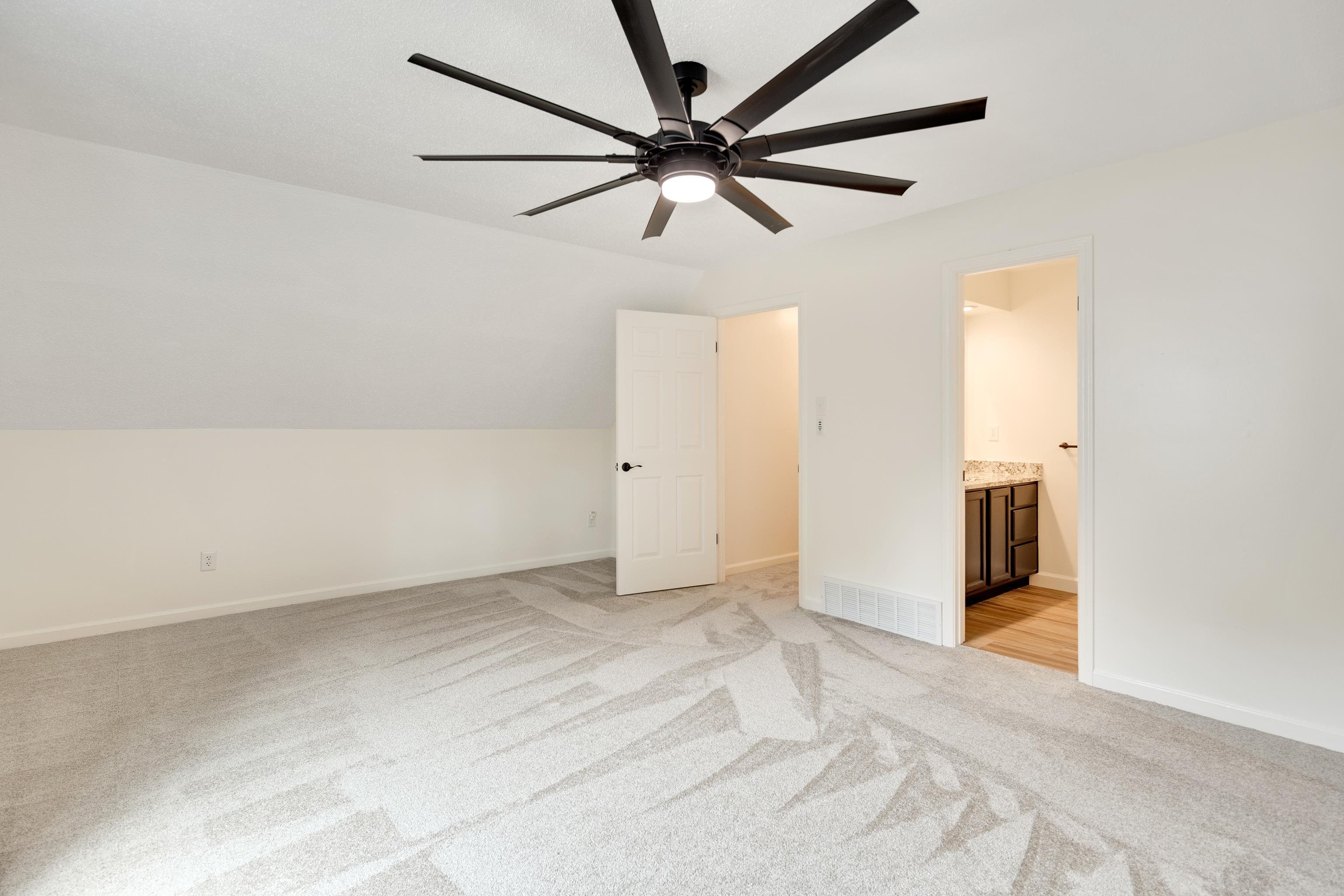 3609 VANDERSCHAAF DR