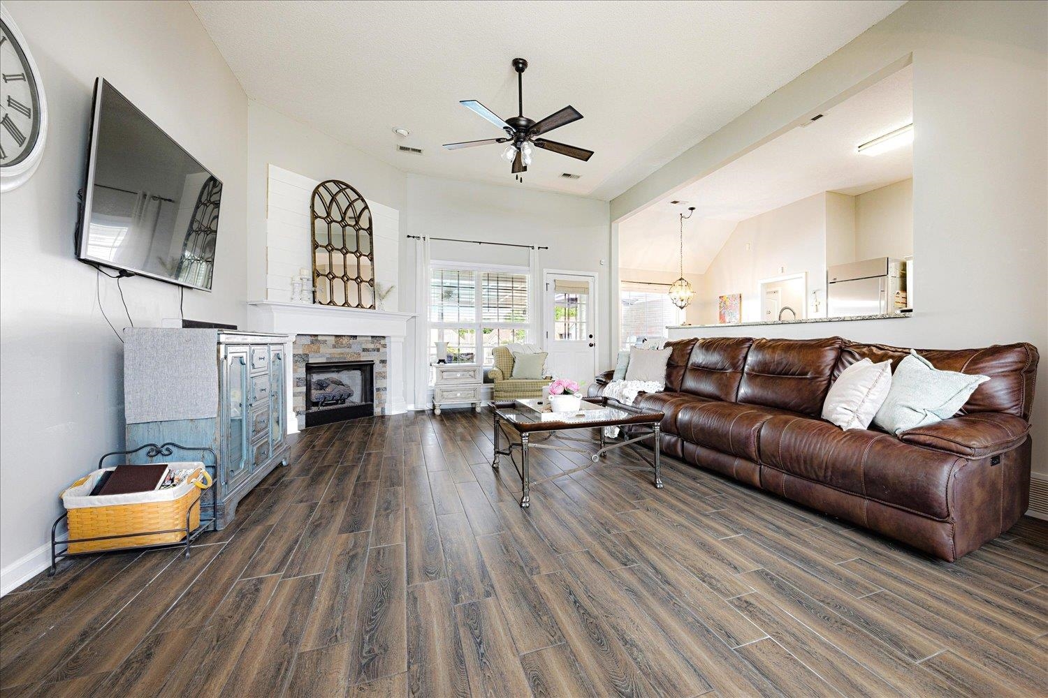 5186 MELANIE CREEK CV