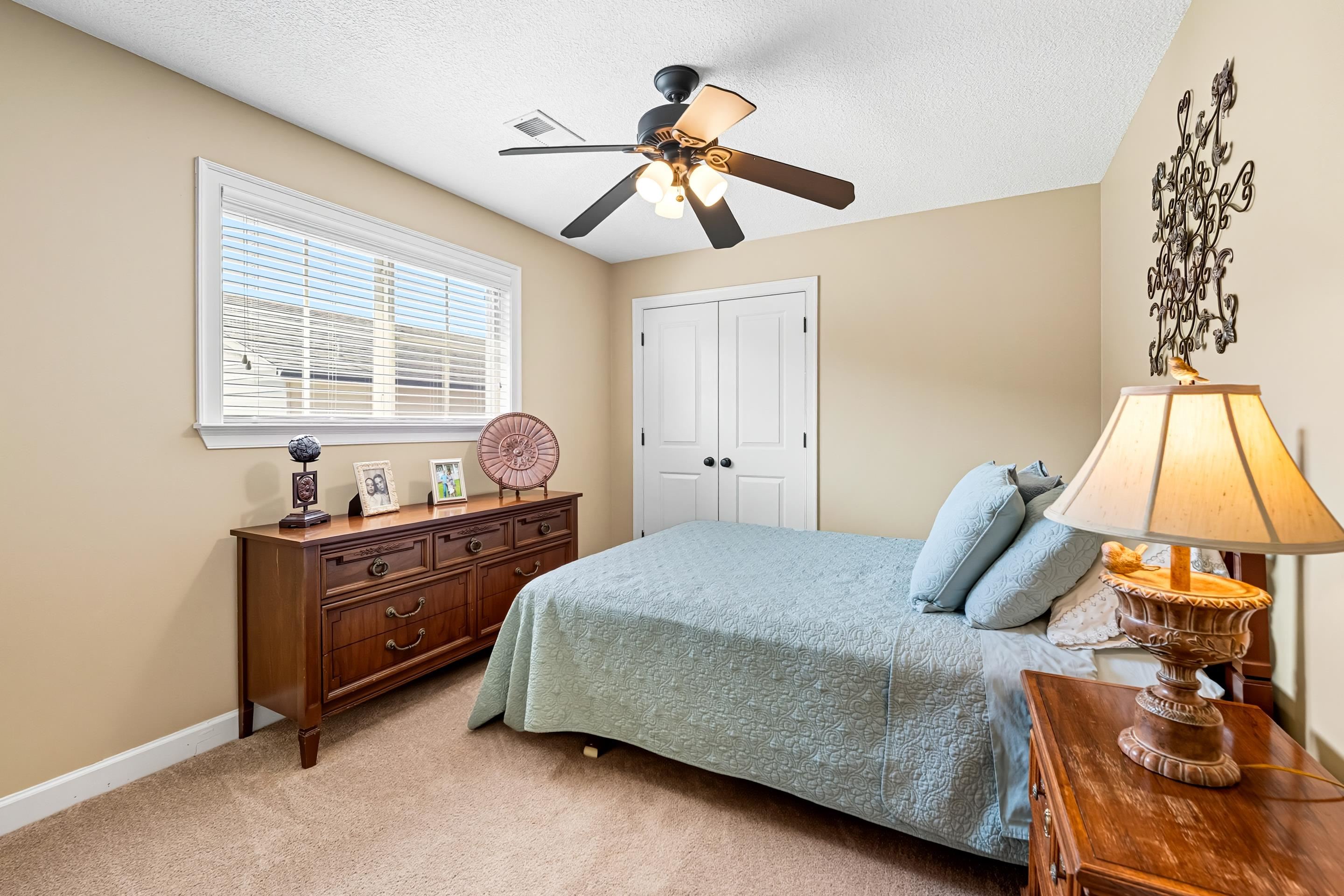 5299 CONIFER VIEW LN