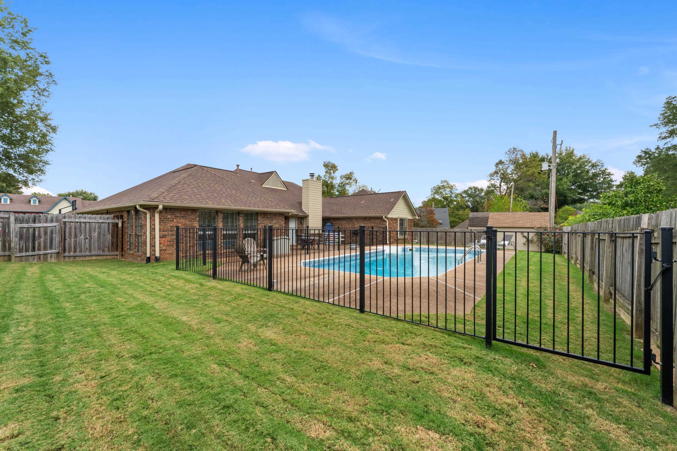 7471 OLIVIA HILL DR
