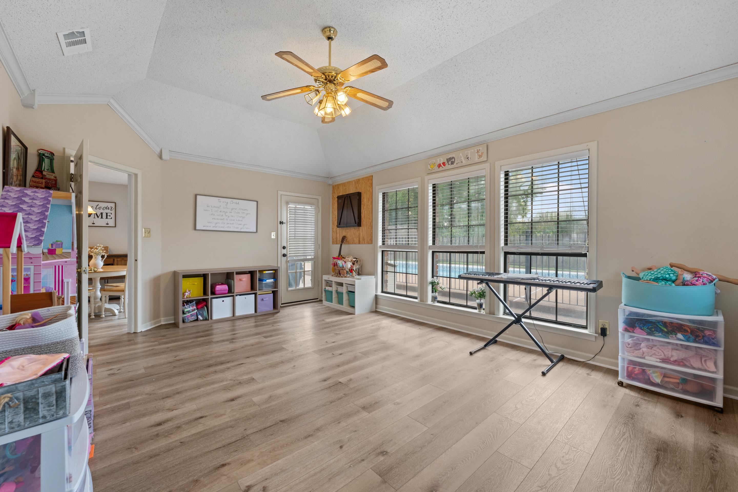 7471 OLIVIA HILL DR