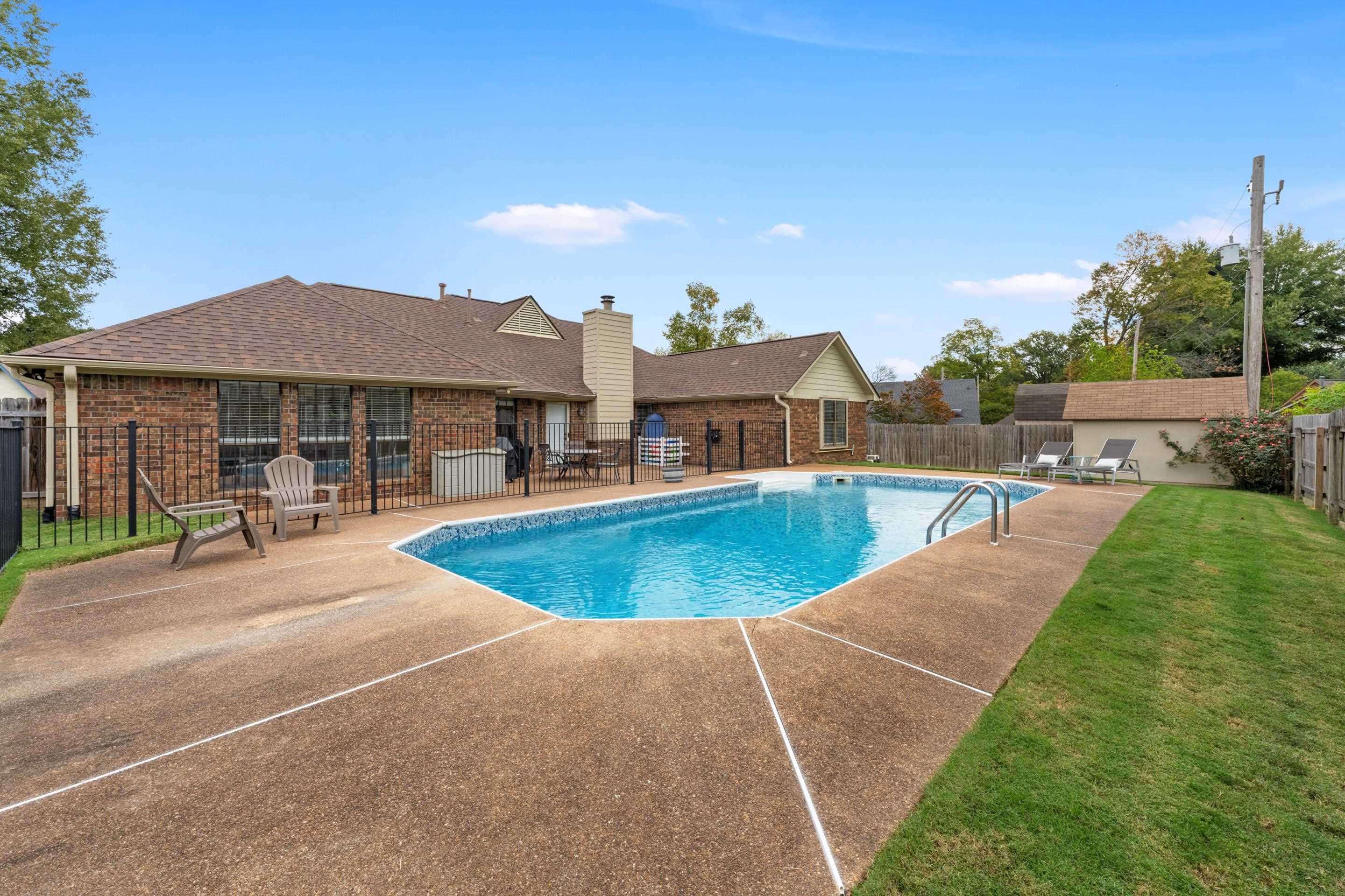 7471 OLIVIA HILL DR