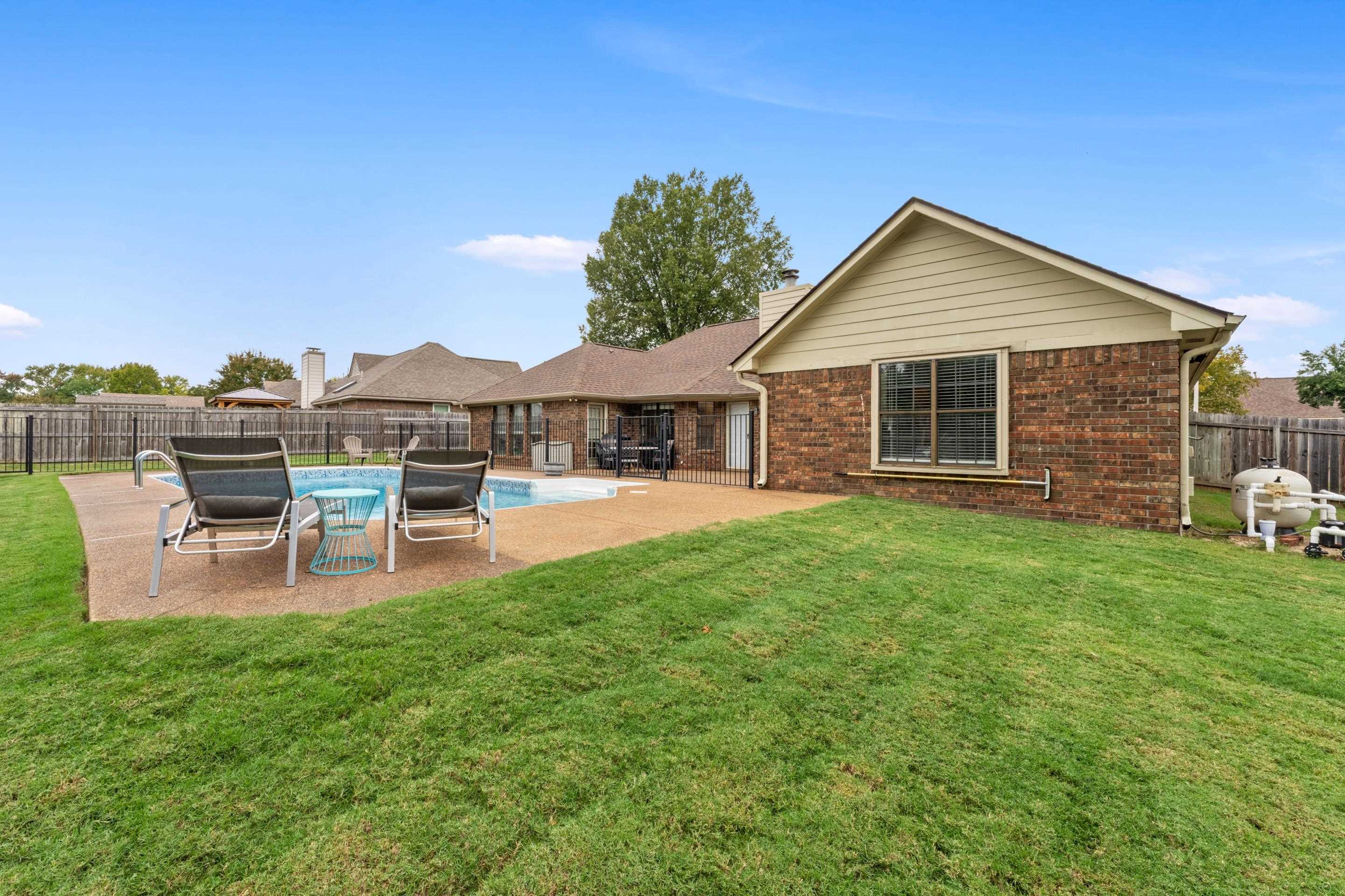 7471 OLIVIA HILL DR