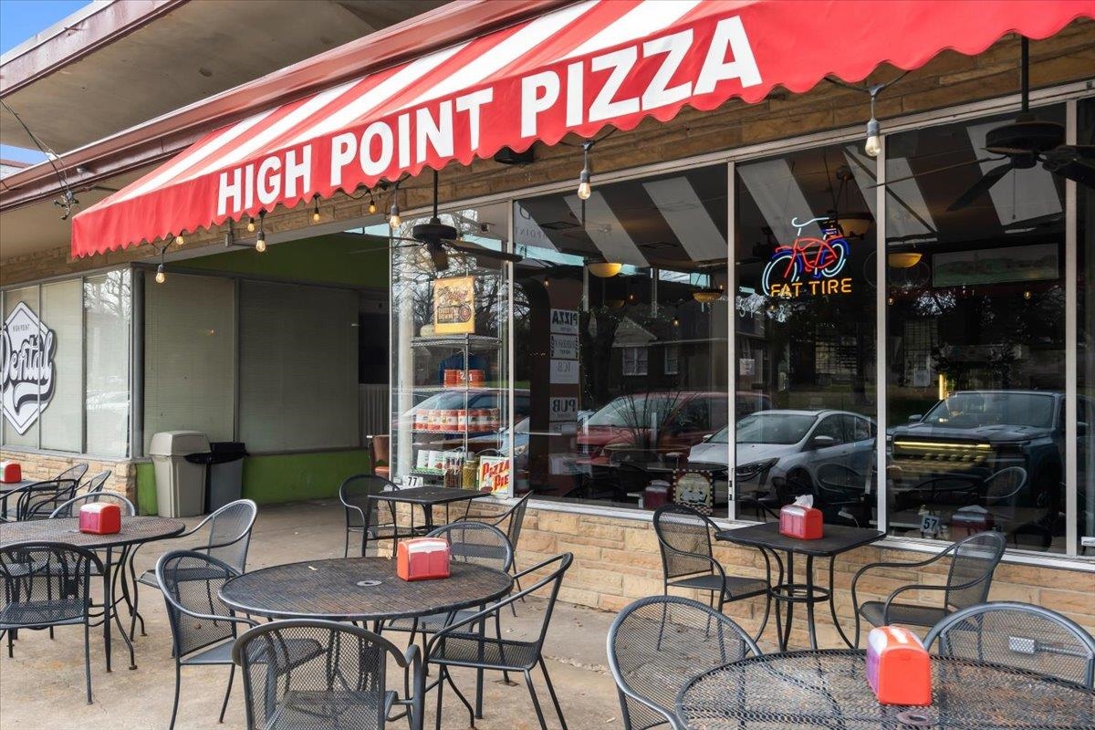 3244 HIGHLAND PARK PL