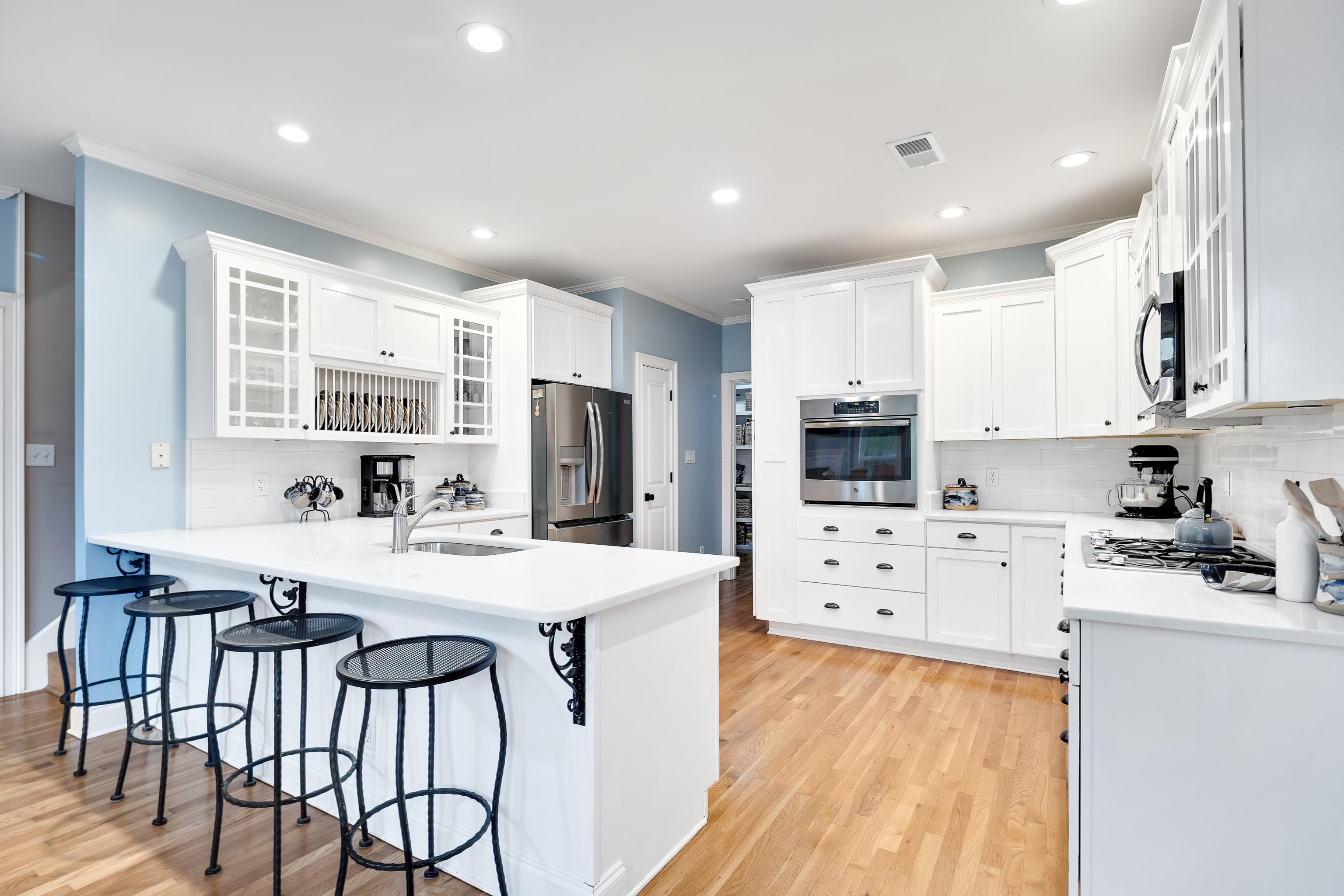 1095 CULBREATH RD