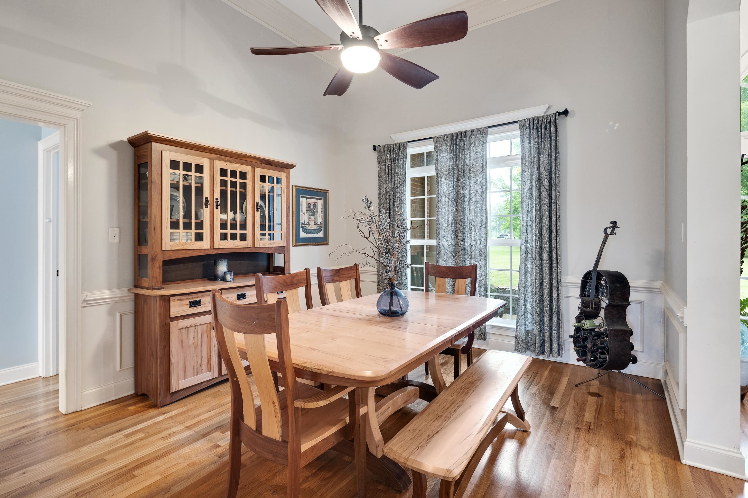 1095 CULBREATH RD