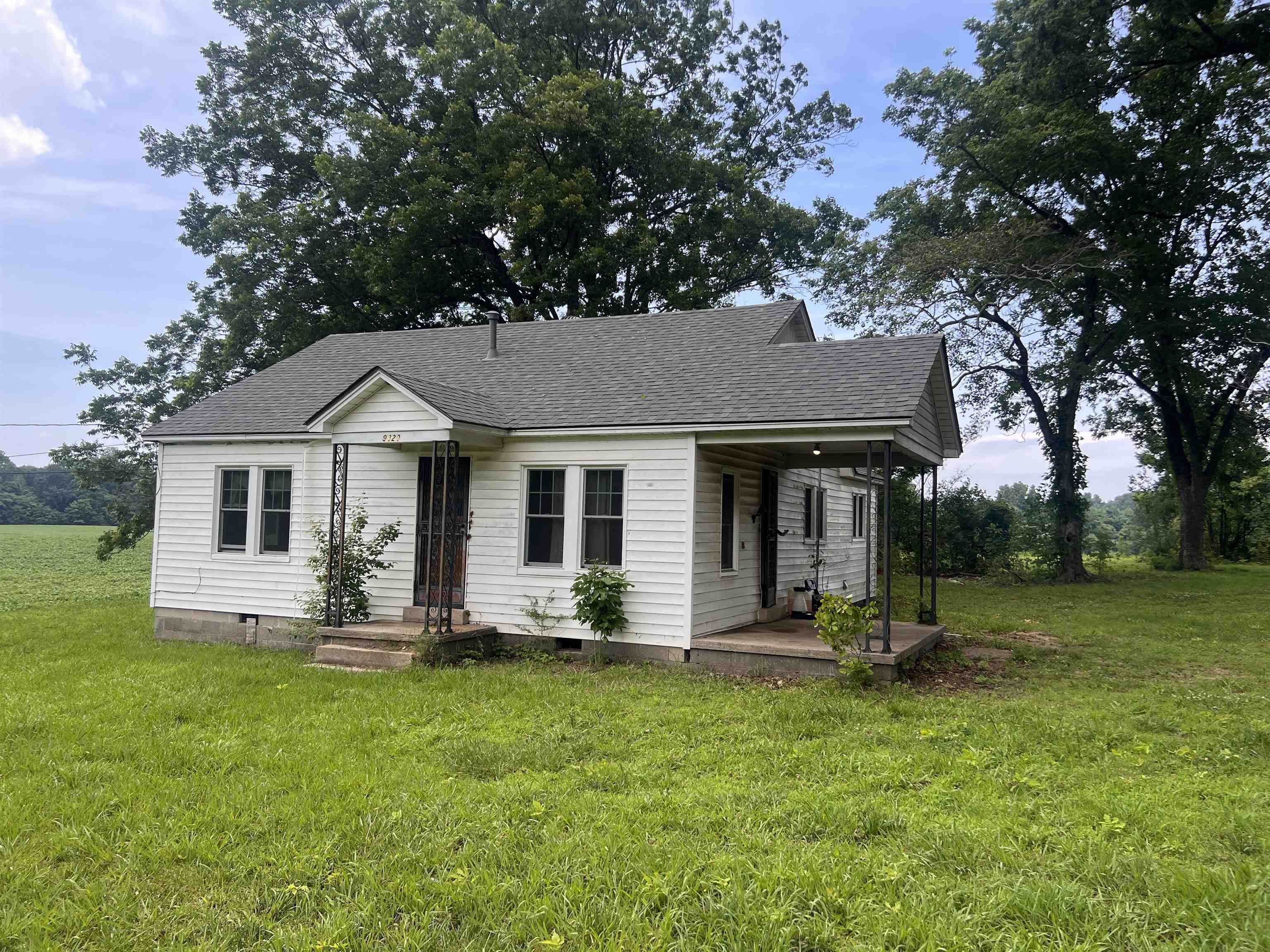 9820 W HWY 59 HWY