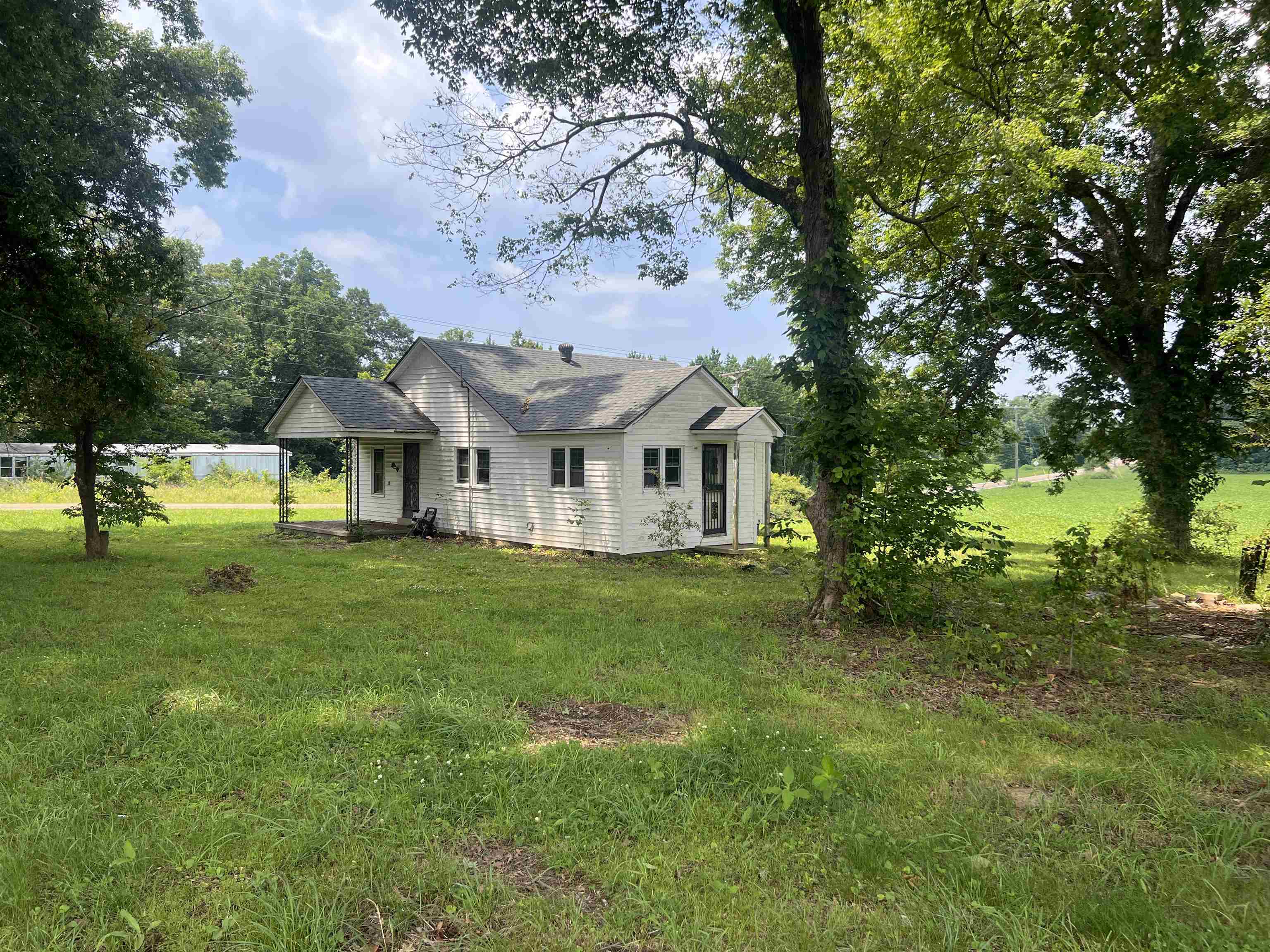 9820 W HWY 59 HWY