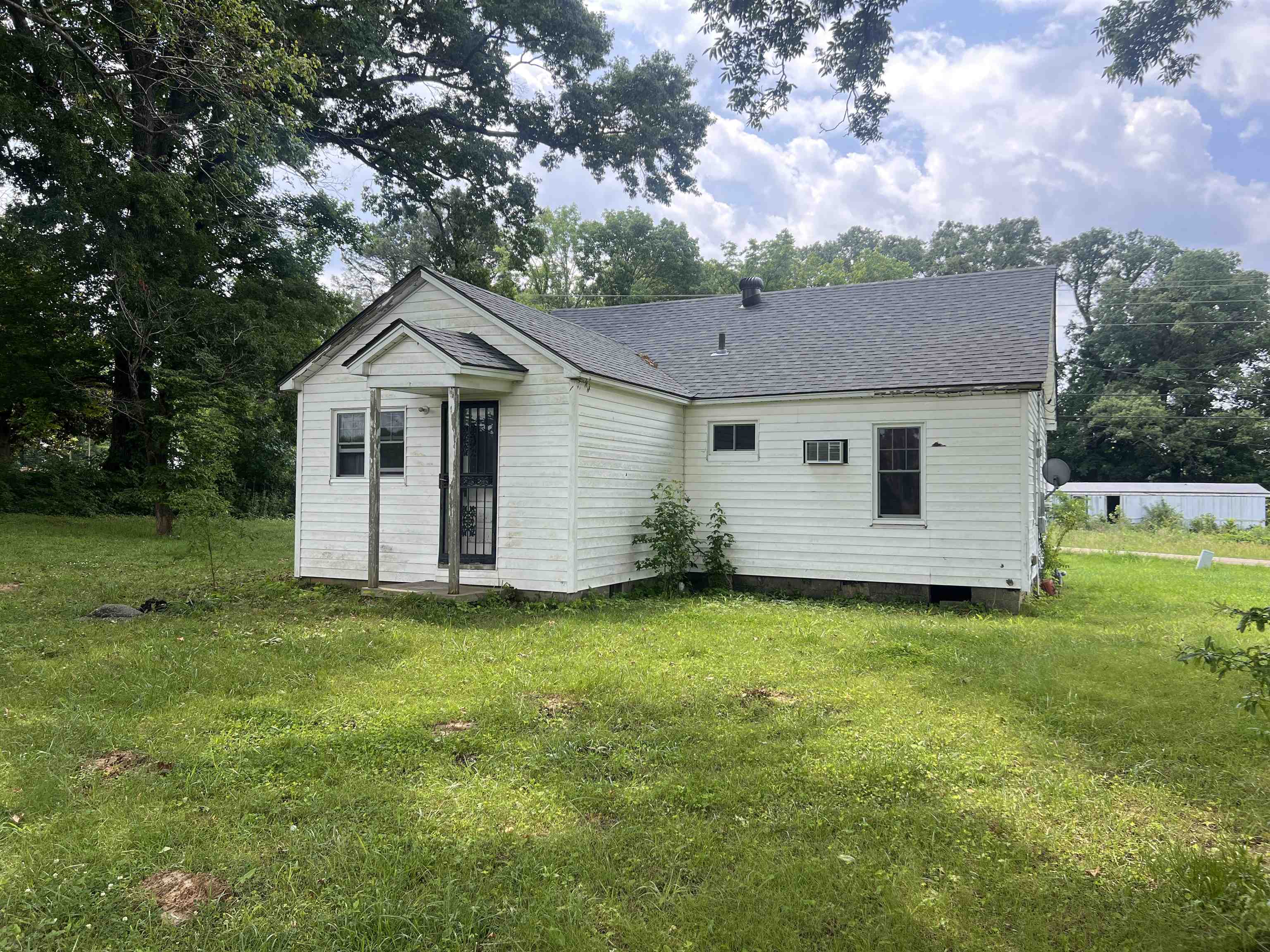 9820 W HWY 59 HWY