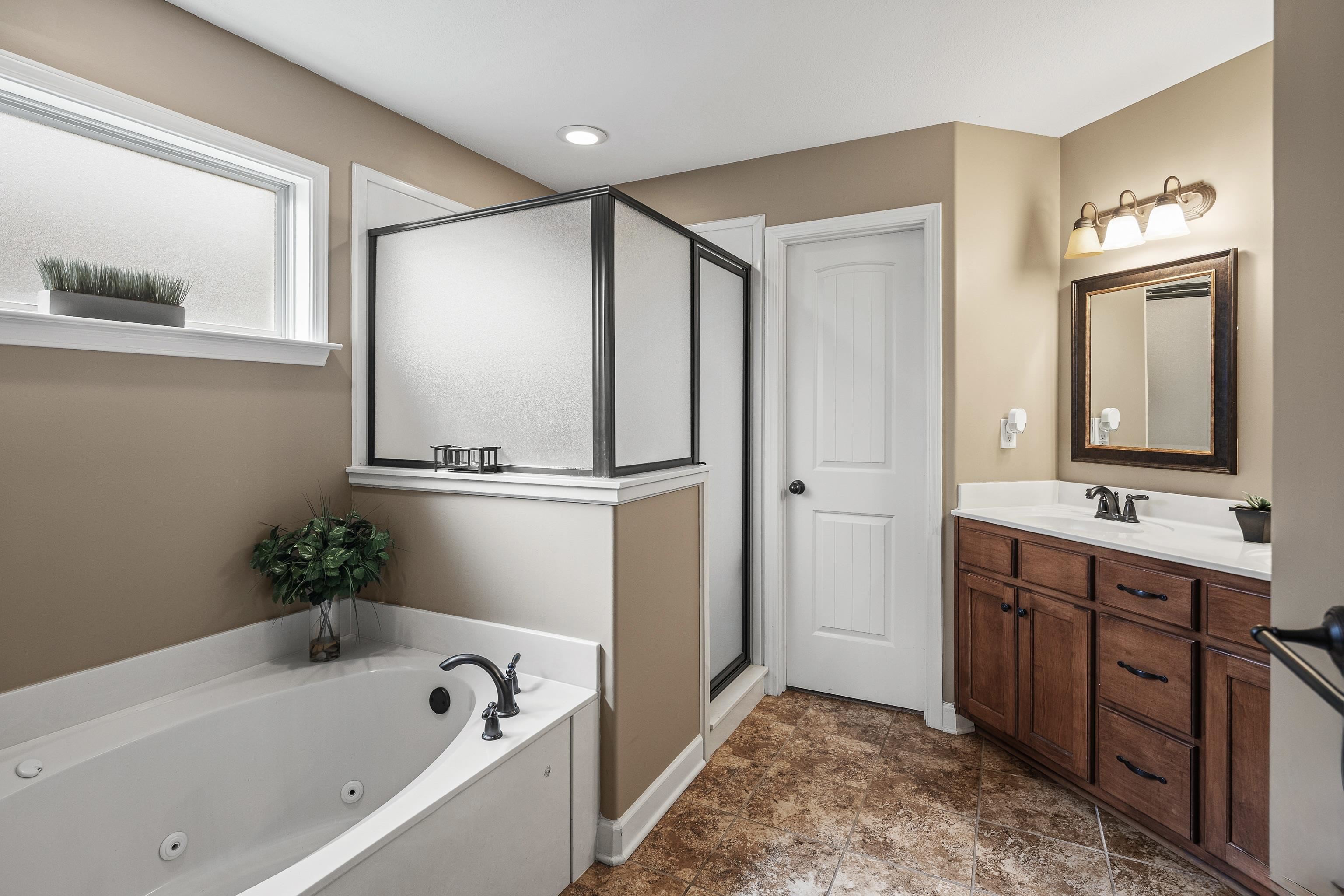 5243 CONIFER VIEW LN